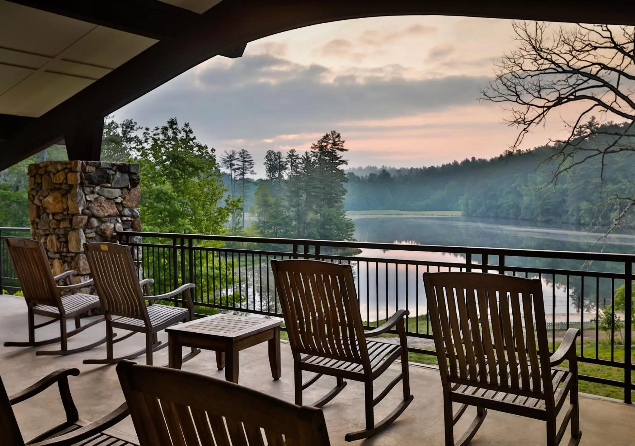 Balcony/Terrace in Kanuga Inn & Lodging