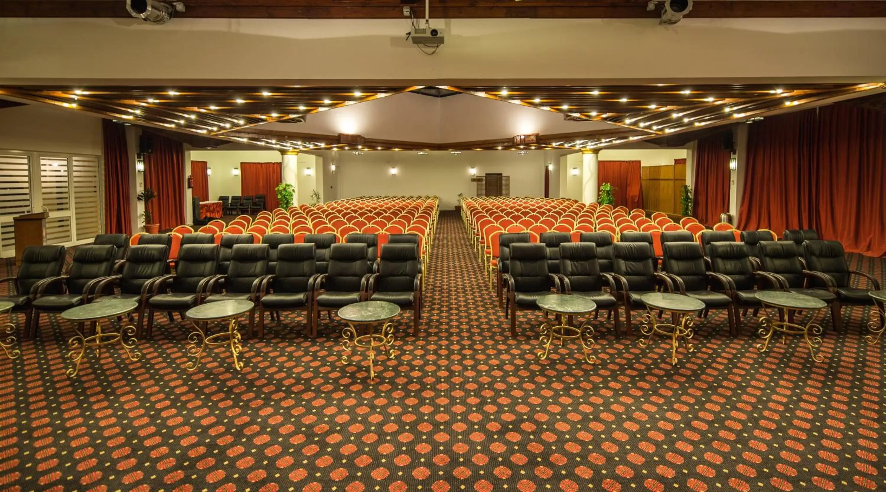 Meeting/conference room in Desert Rose Resort