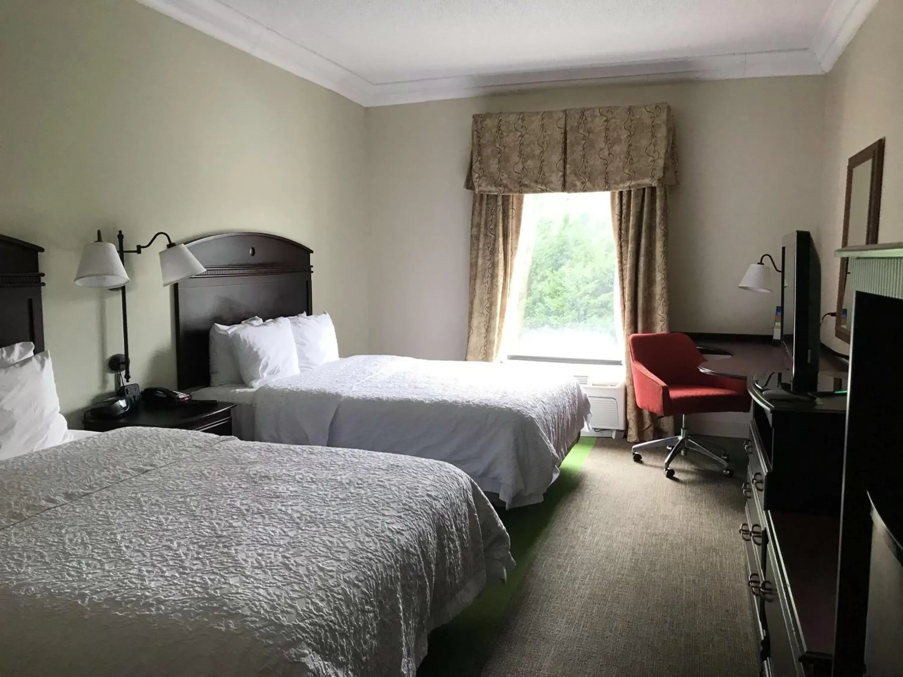 Bedroom, Bed in Hampton Inn Vidalia