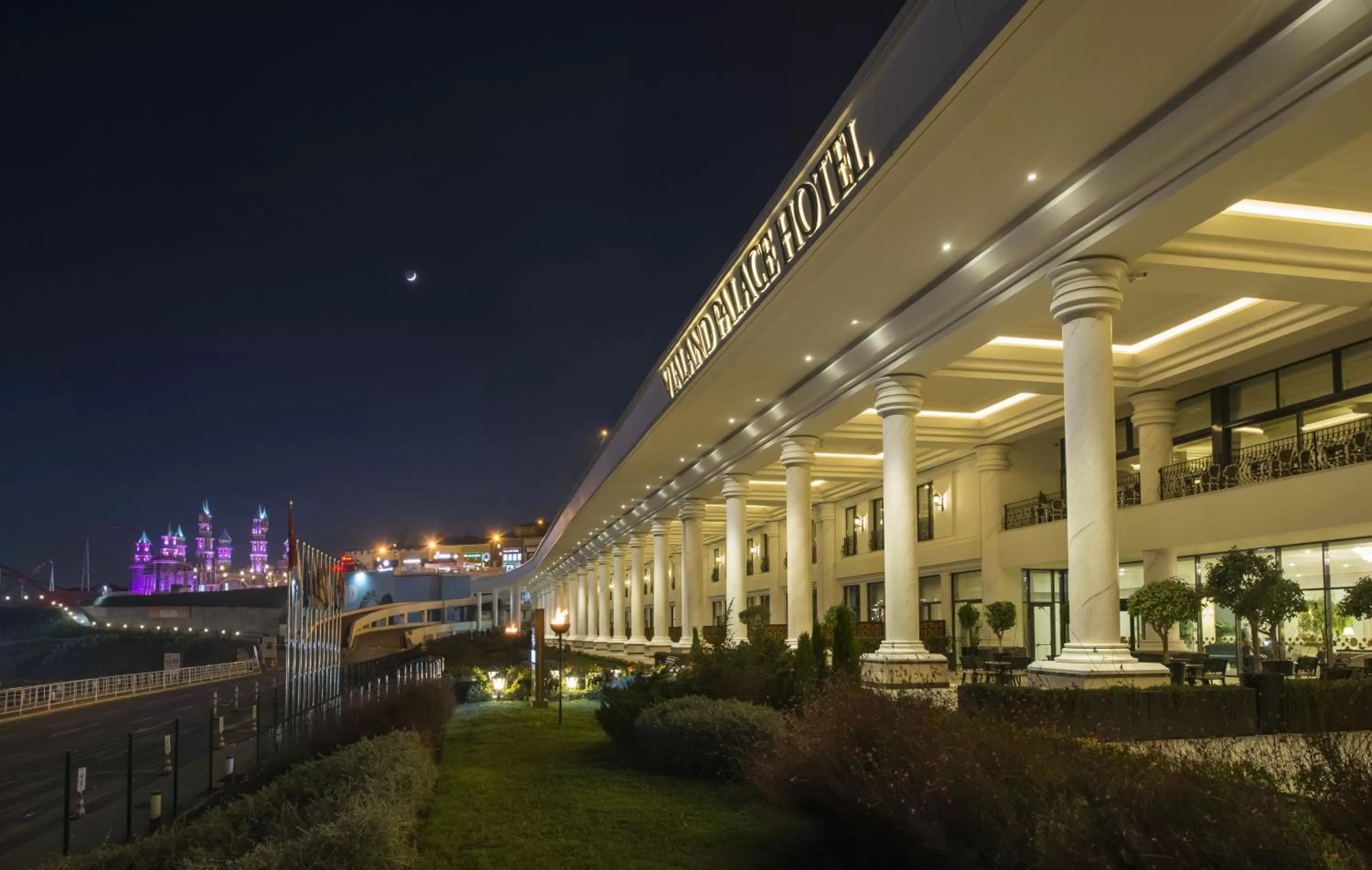 Property building in Vialand Palace Hotel