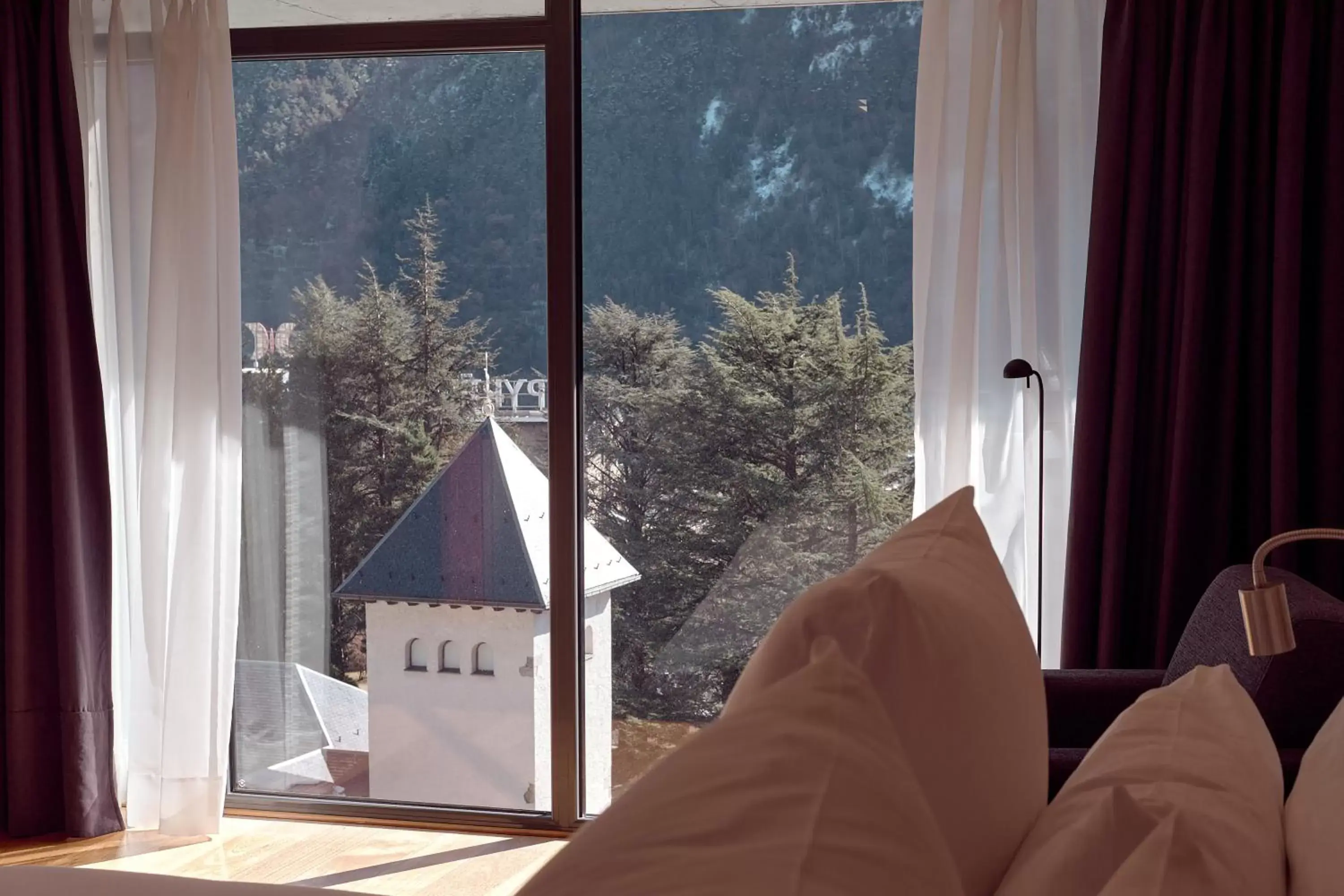 Bedroom in Andorra Park Hotel