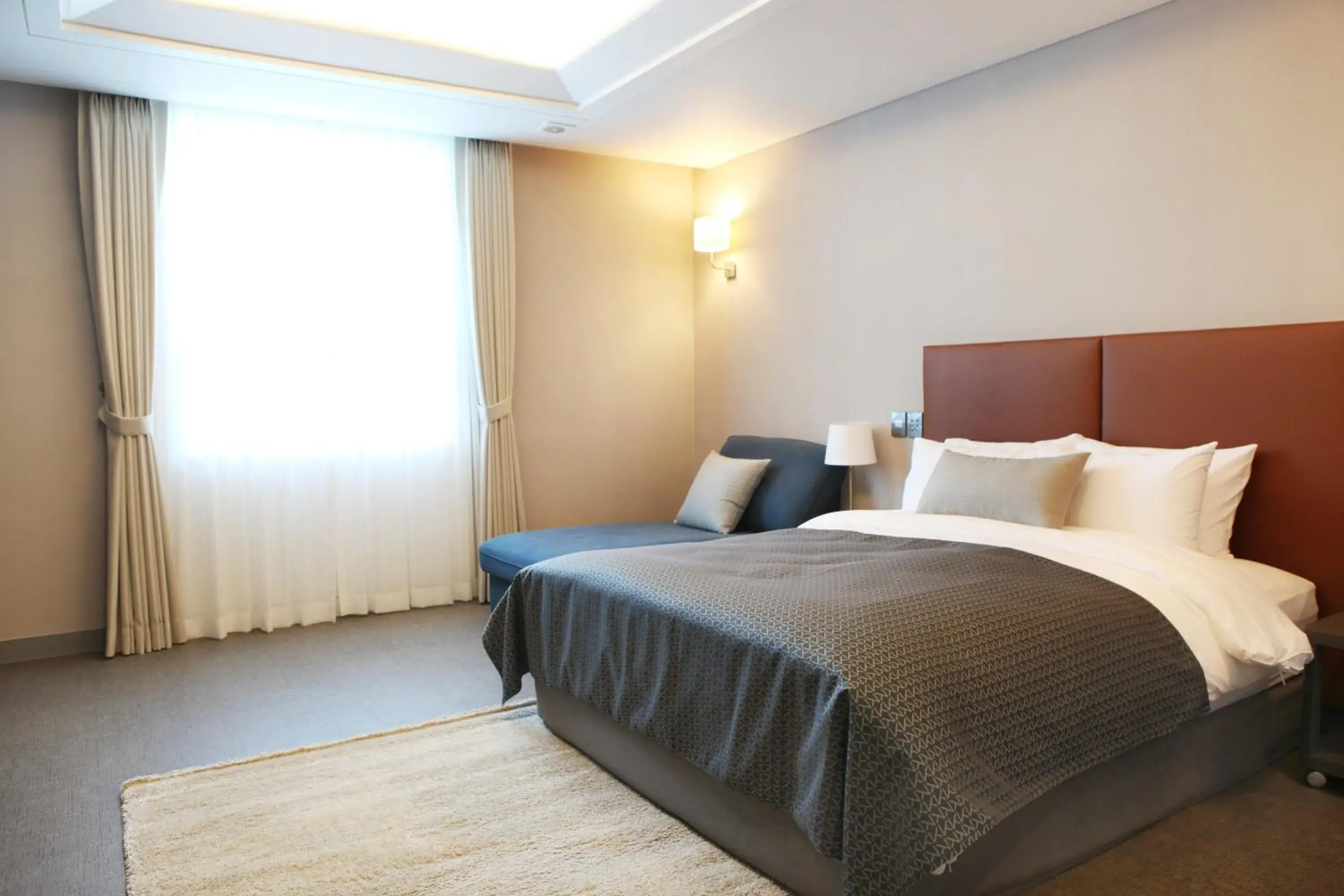 Bed in Polaris Hotel