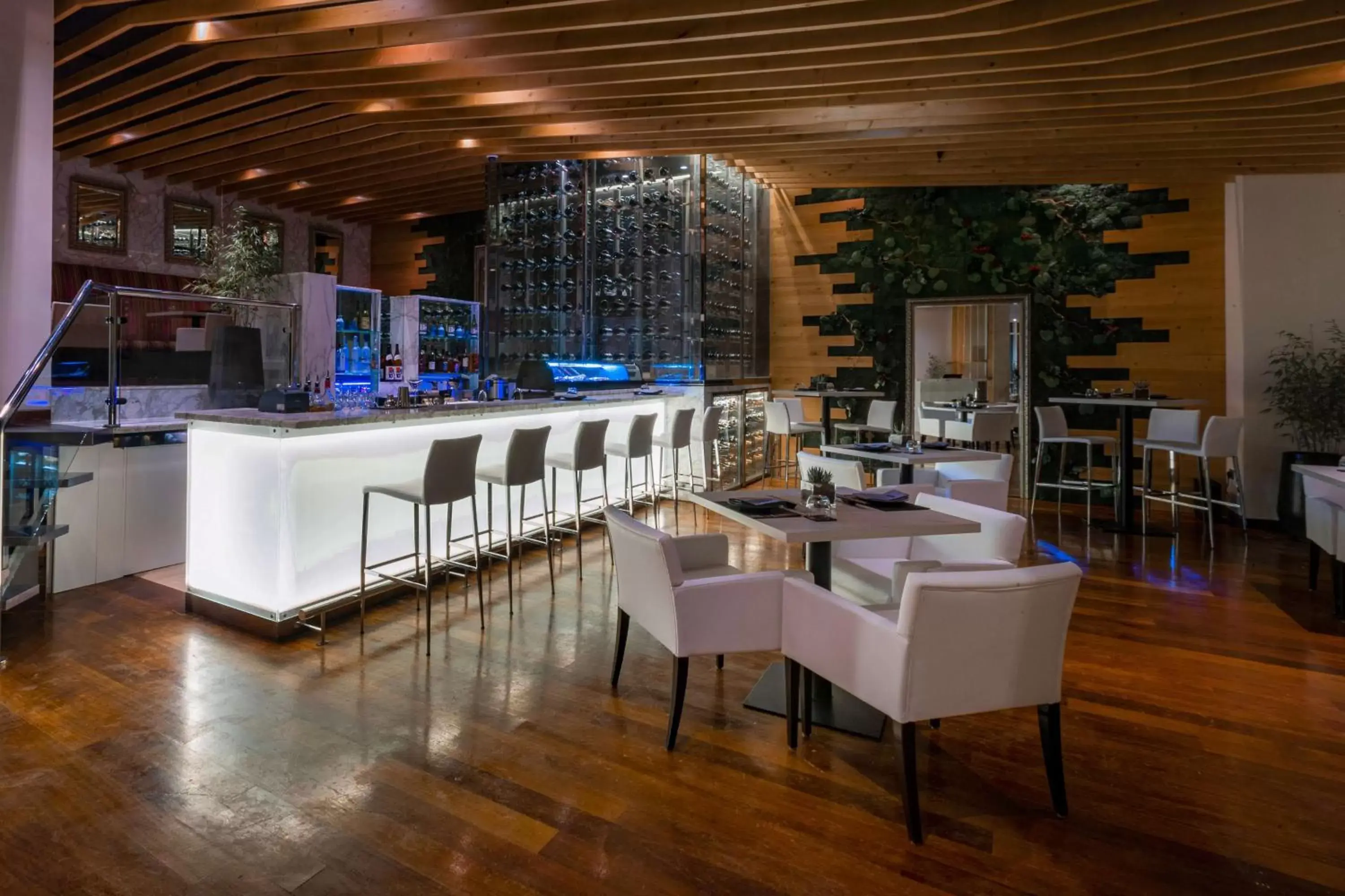 Lounge or bar, Lounge/Bar in Hilton Doha