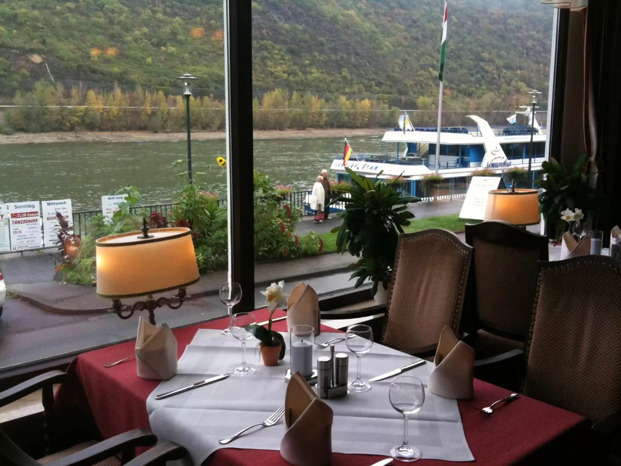 Restaurant/Places to Eat in Hotel Rheinlust