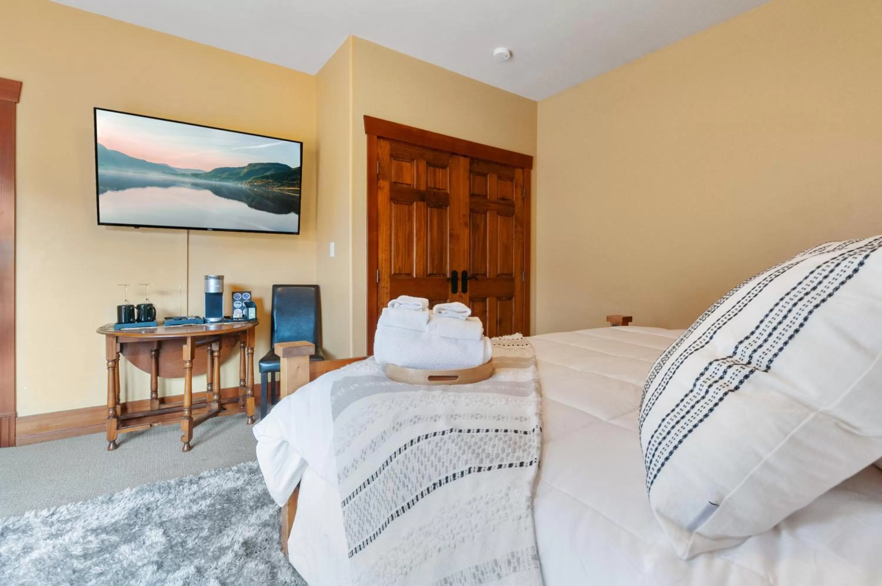 Living room, Bed in Casa Grande Inn & Suites
