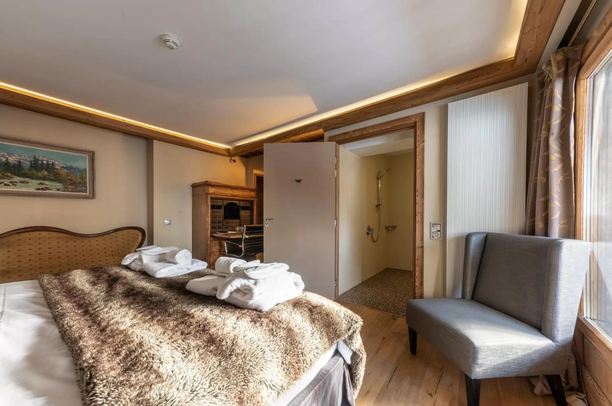 Bed in Chamois d'Or Hotel