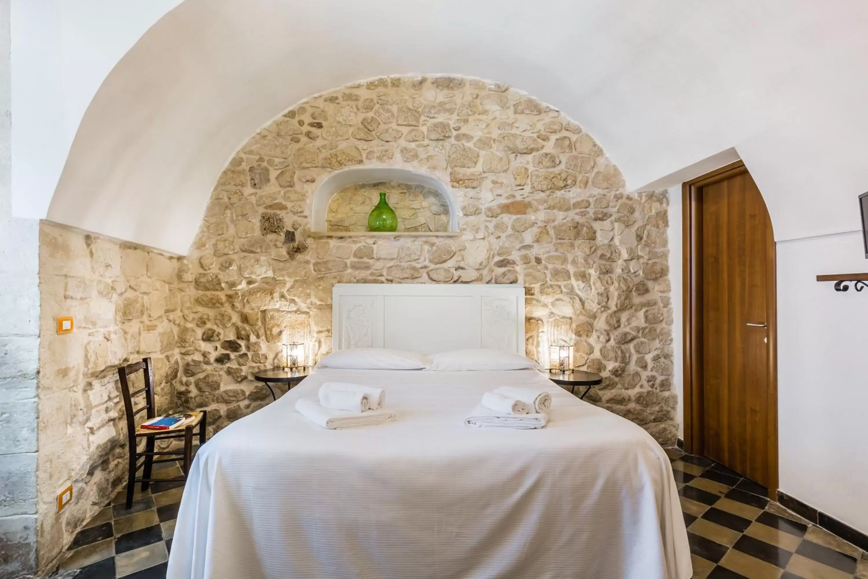 Bedroom, Bed in Scicli Albergo Diffuso