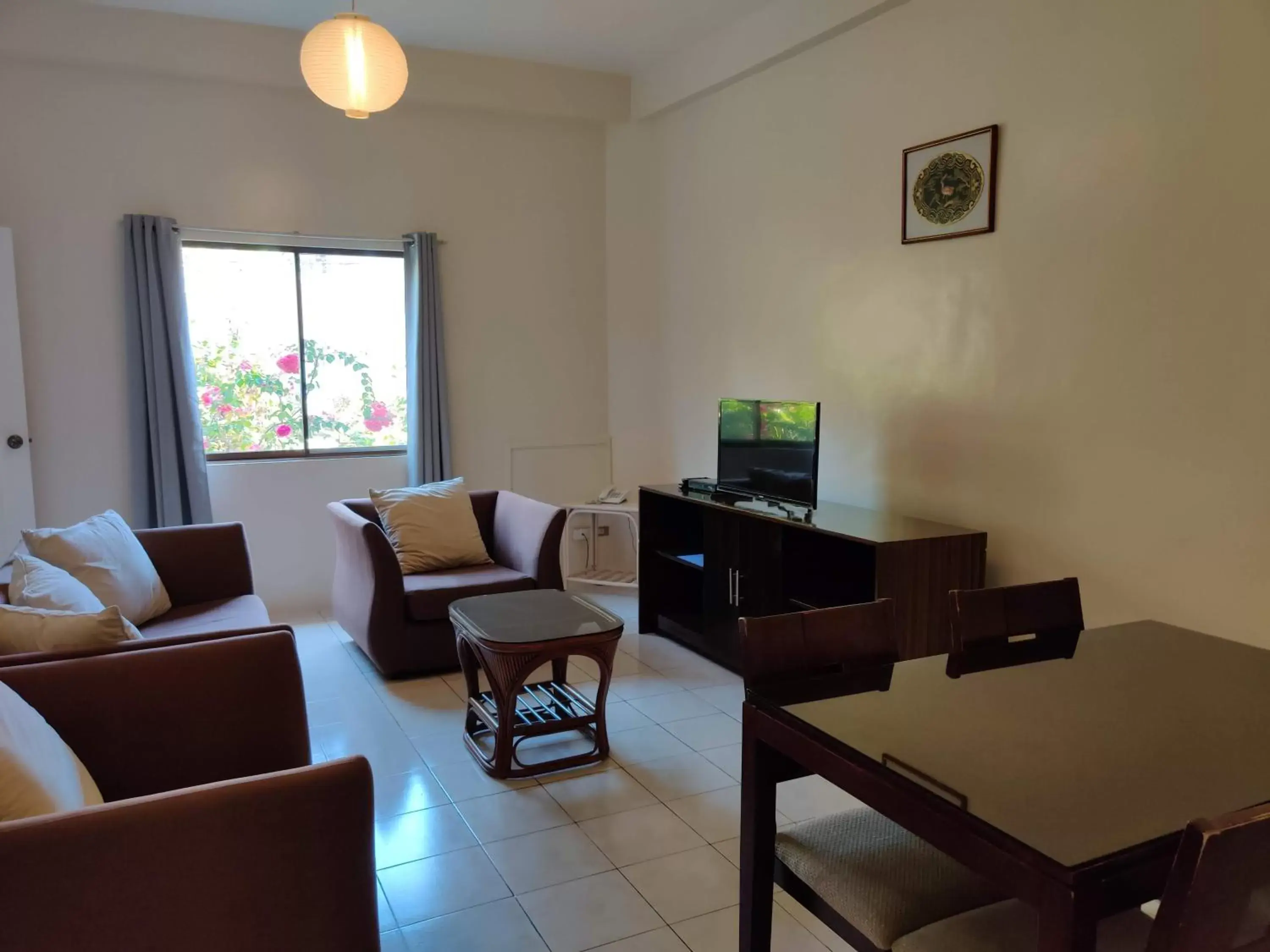 Living room, Seating Area in Red Knight Gardens