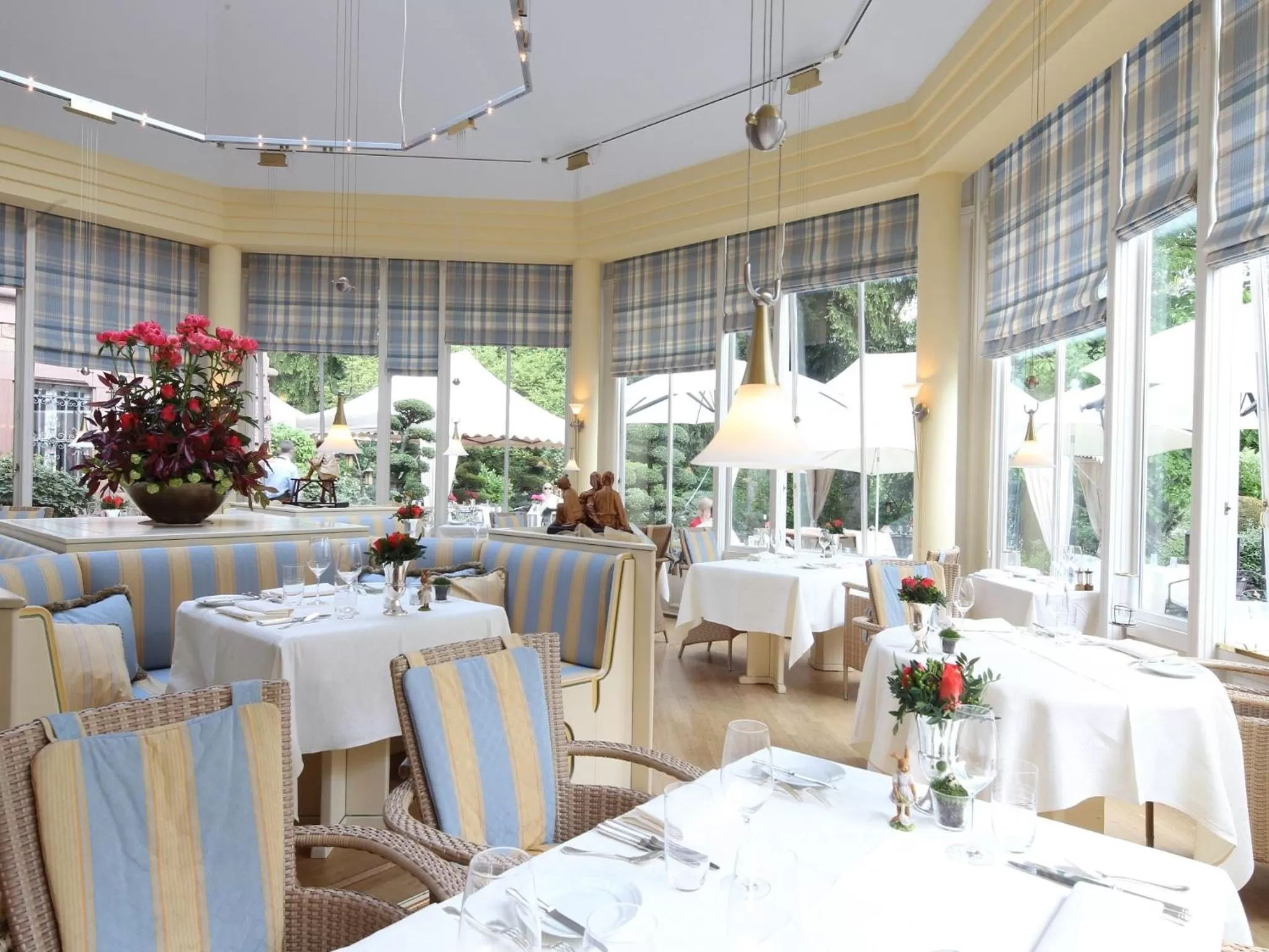 Restaurant/places to eat in Villa Hammerschmiede