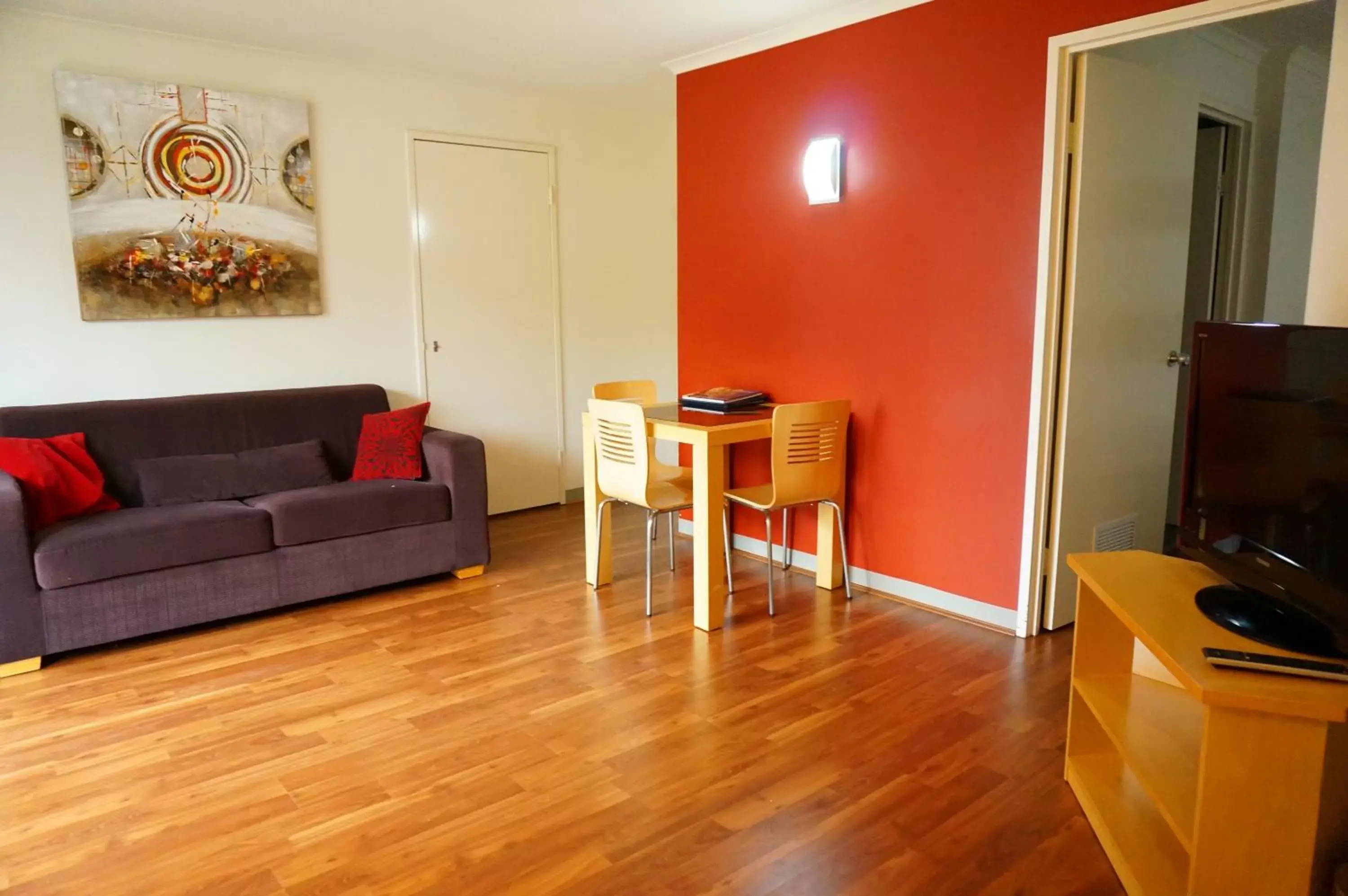 Living room, Seating Area in Abbey On Roma Hotel & Apartments