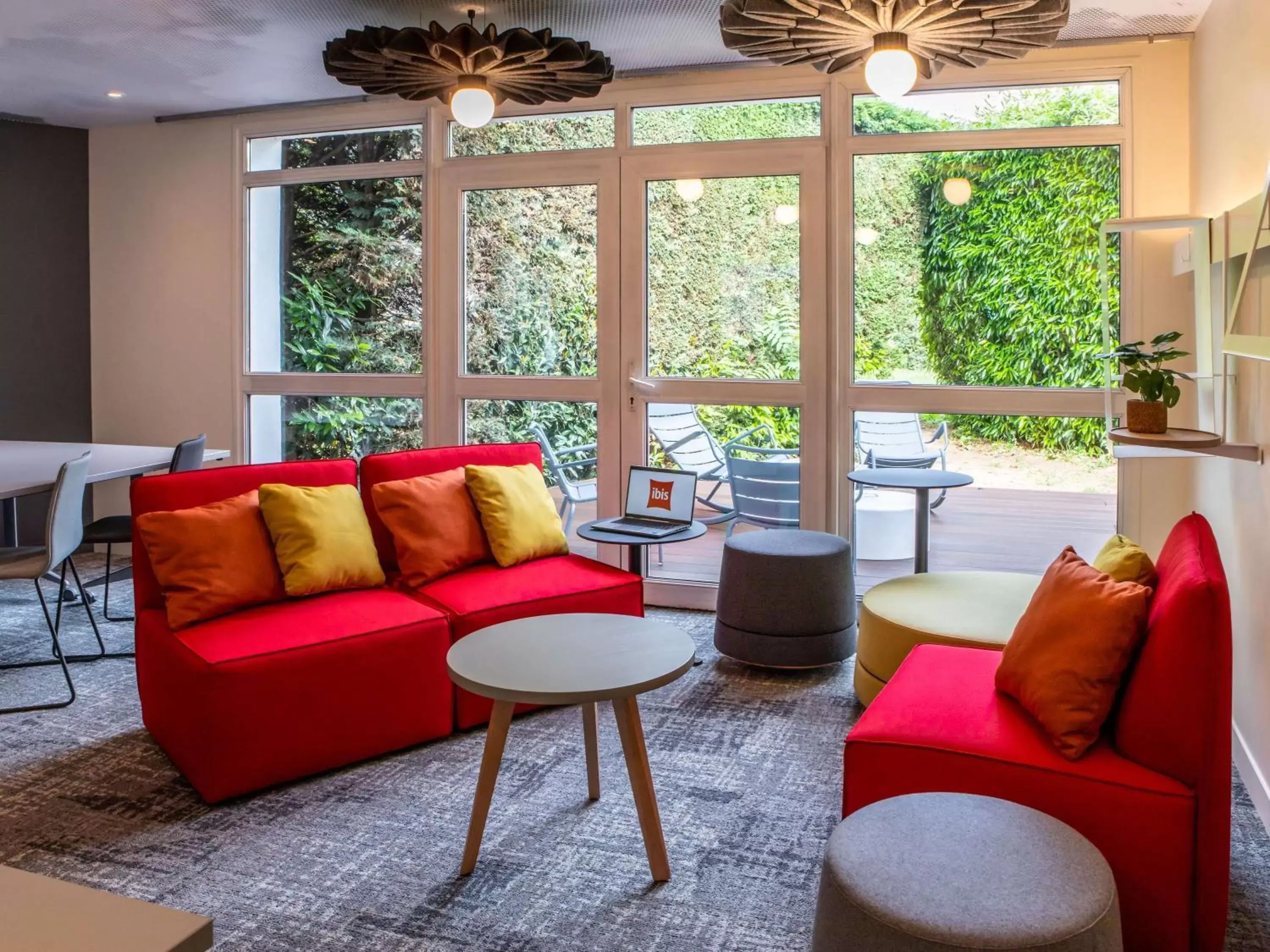 Meeting/conference room, Seating Area in ibis Compiegne