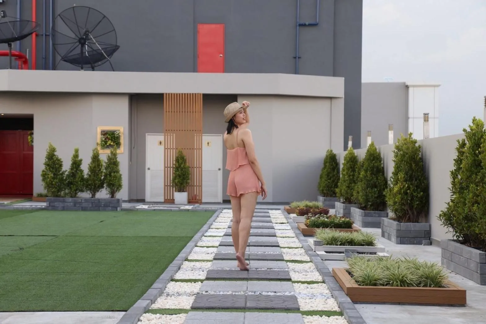 Day in Miracle Suvarnabhumi Airport