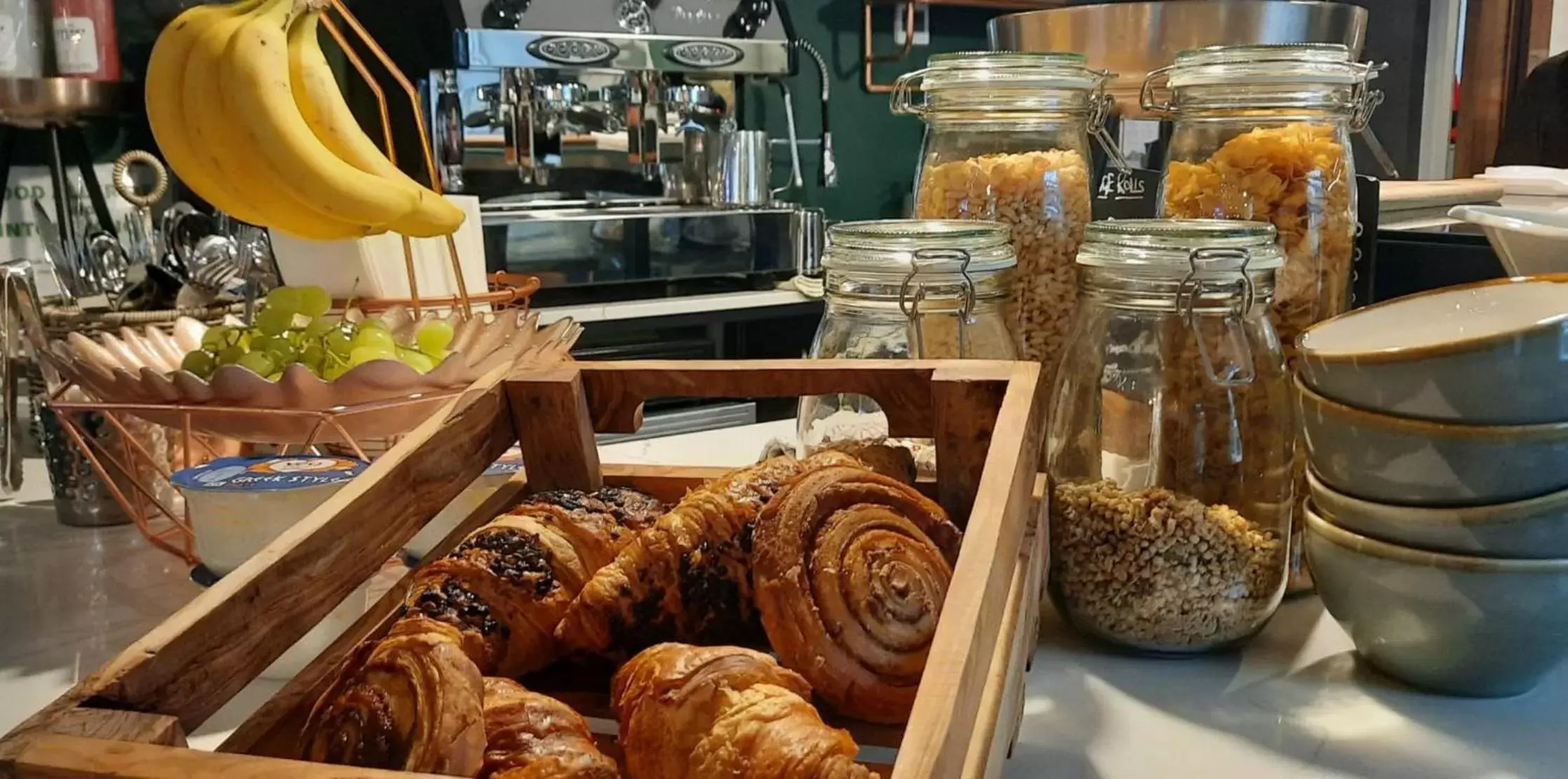 Restaurant/places to eat in The Cherry Tree Hotel Restaurant/places to eat in The Cherry Tree Hotel