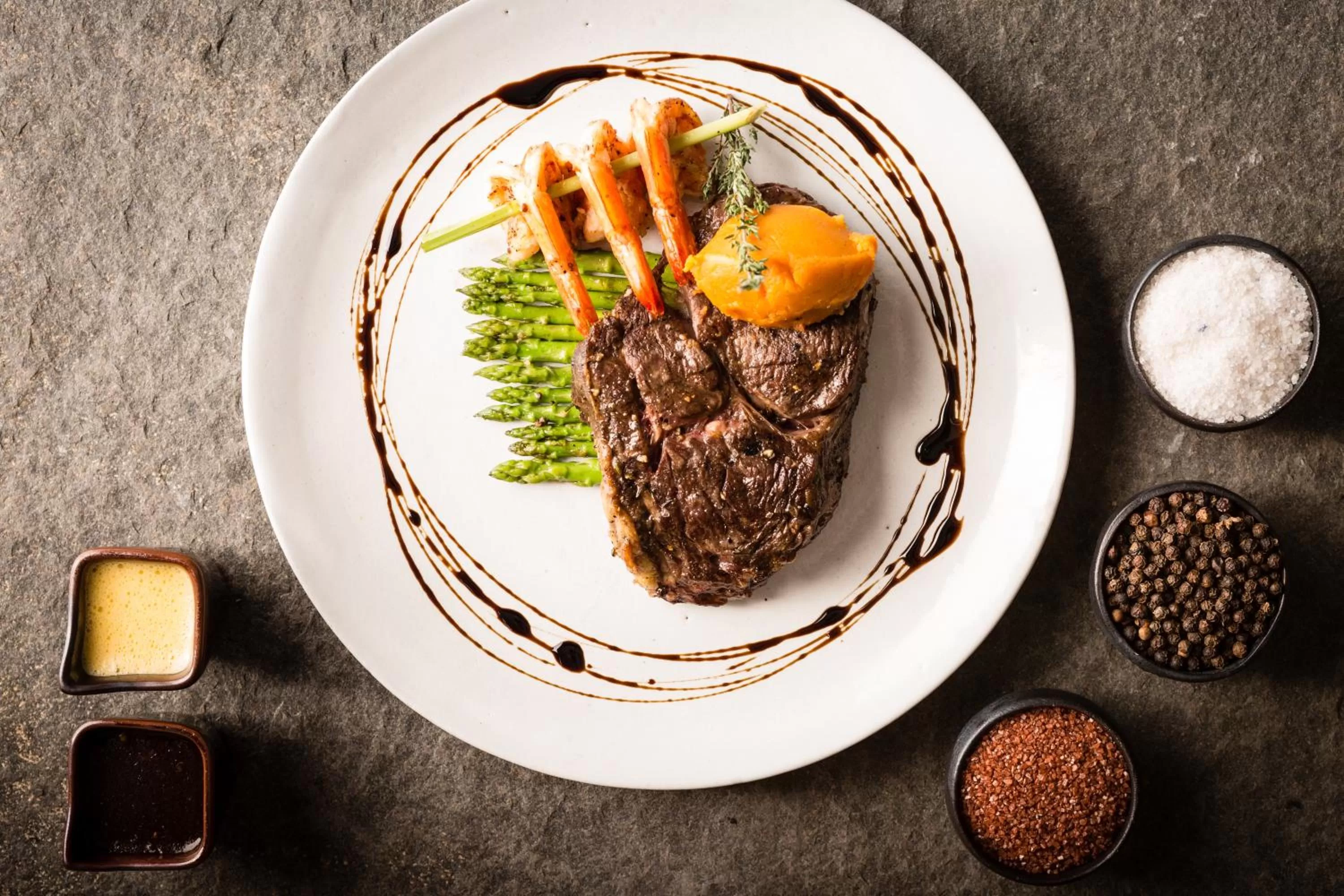 Food and drinks in Anantara Angkor Resort