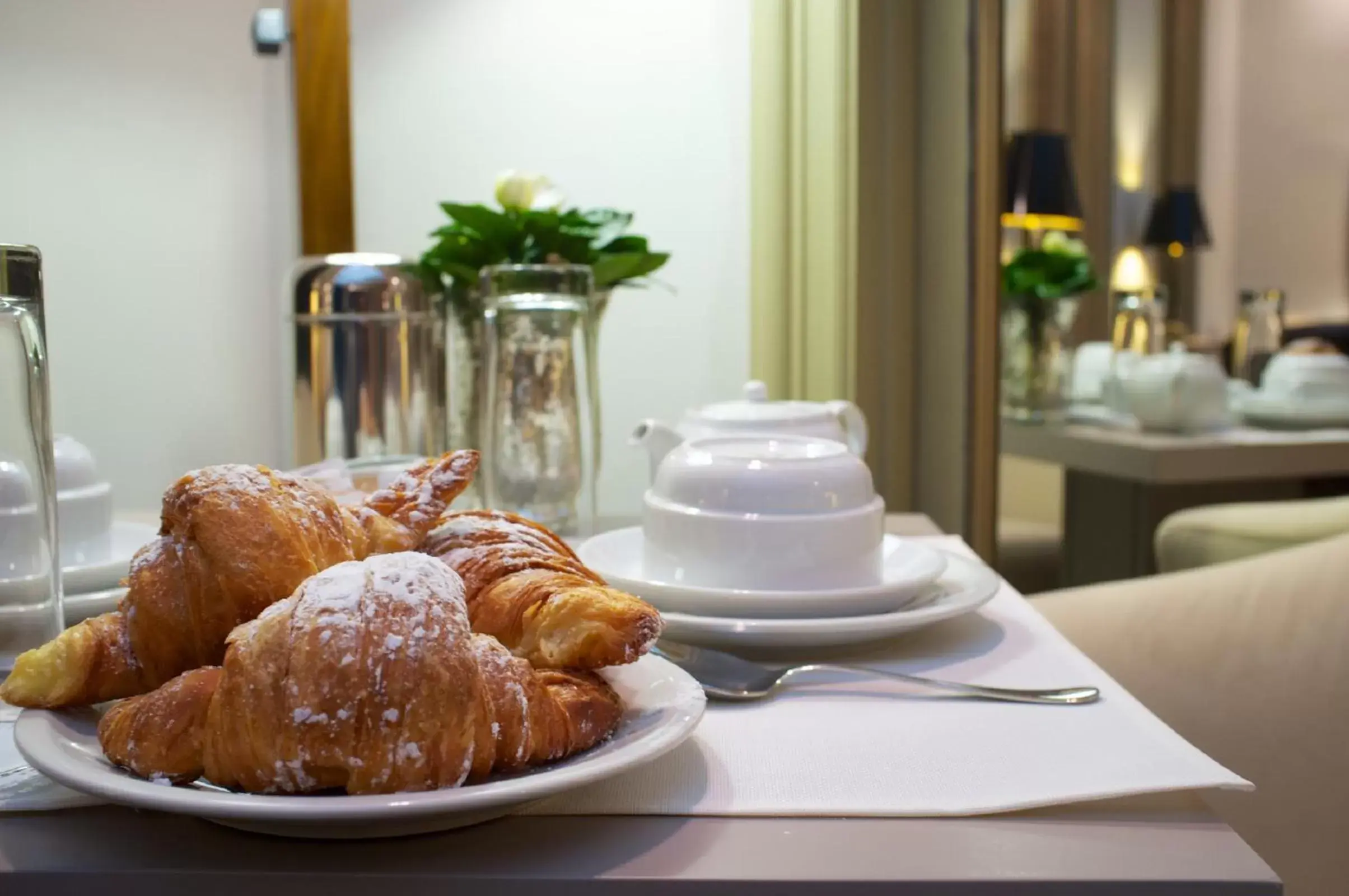 Continental breakfast in Piazza Farnese Luxury Suites