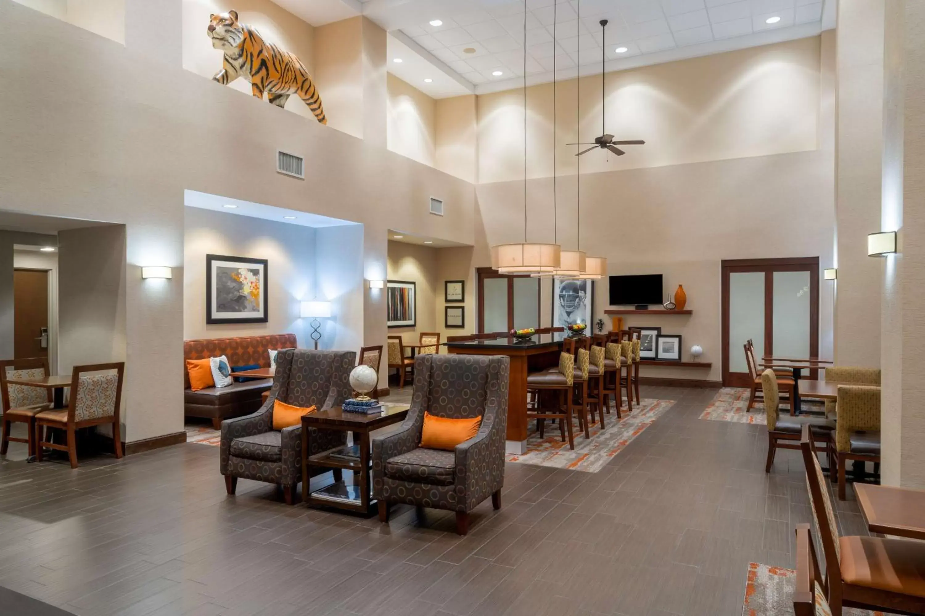 Lobby or reception in Hampton Inn & Suites Opelika-I-85 Auburn Area