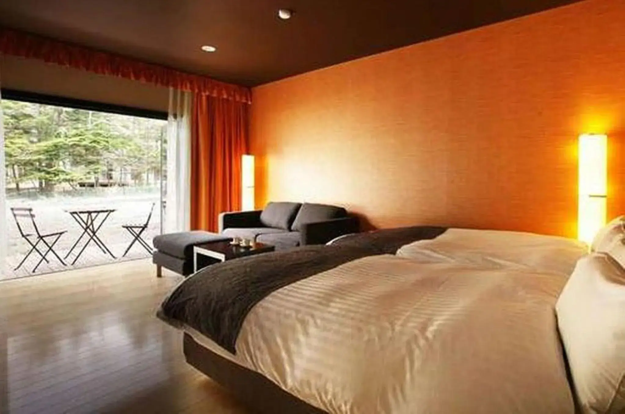 Photo of the whole room, Bed in Karuizawa Hotel Longing House