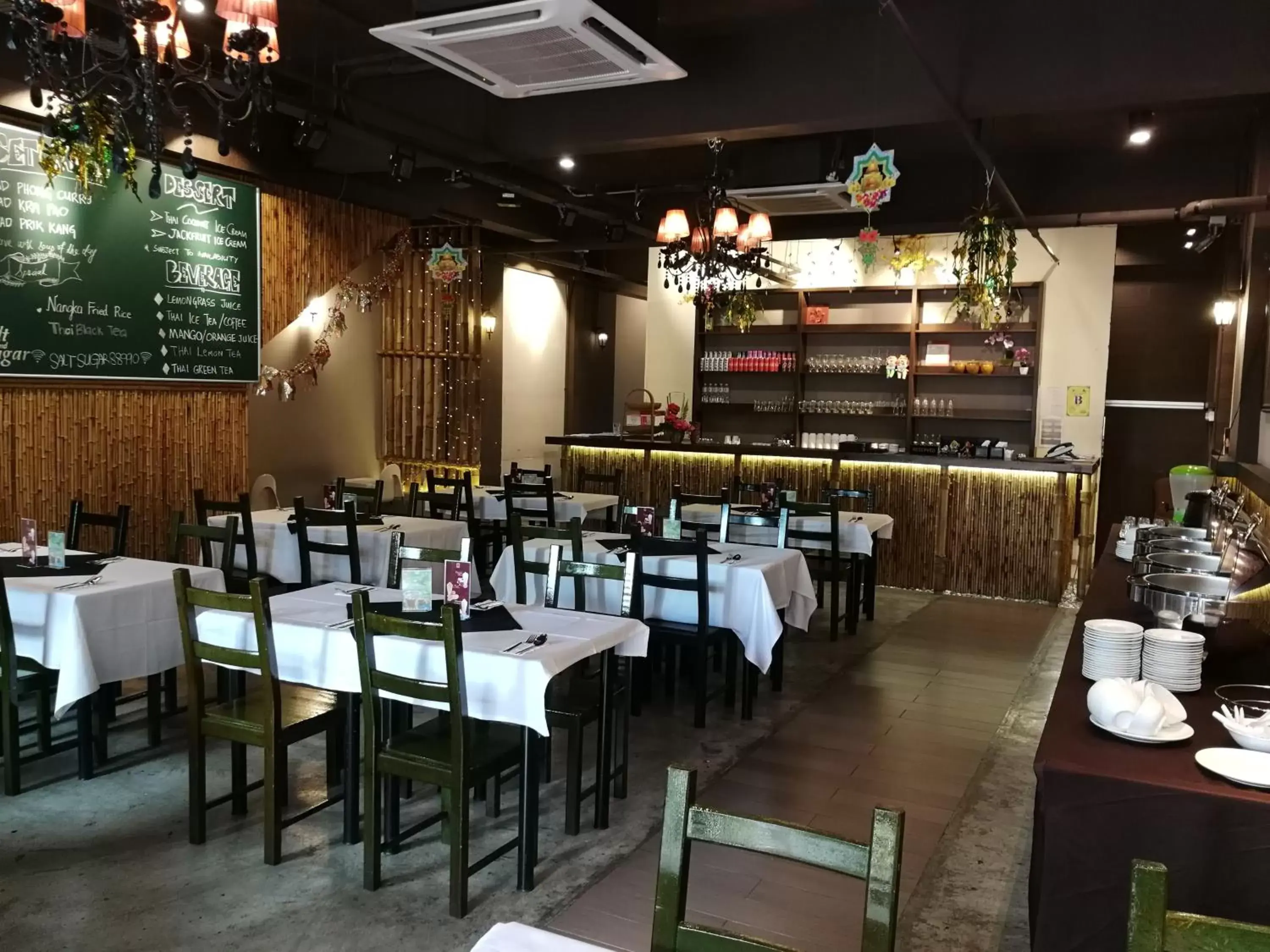 Restaurant/Places to Eat in Imperial Heritage Boutique & Gourmet Hotel Melaka