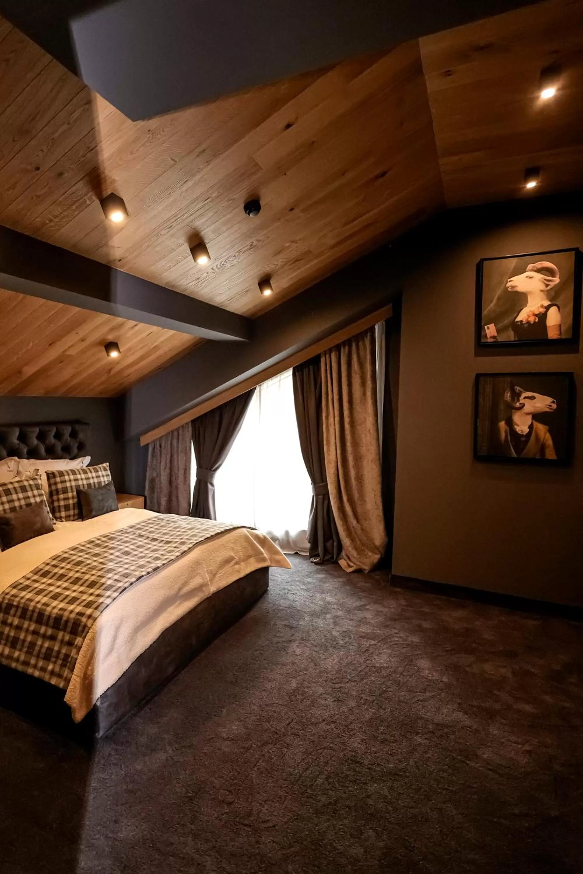 Bedroom, Bed in Kashmir Wellness & SPA Hotel Adults Only