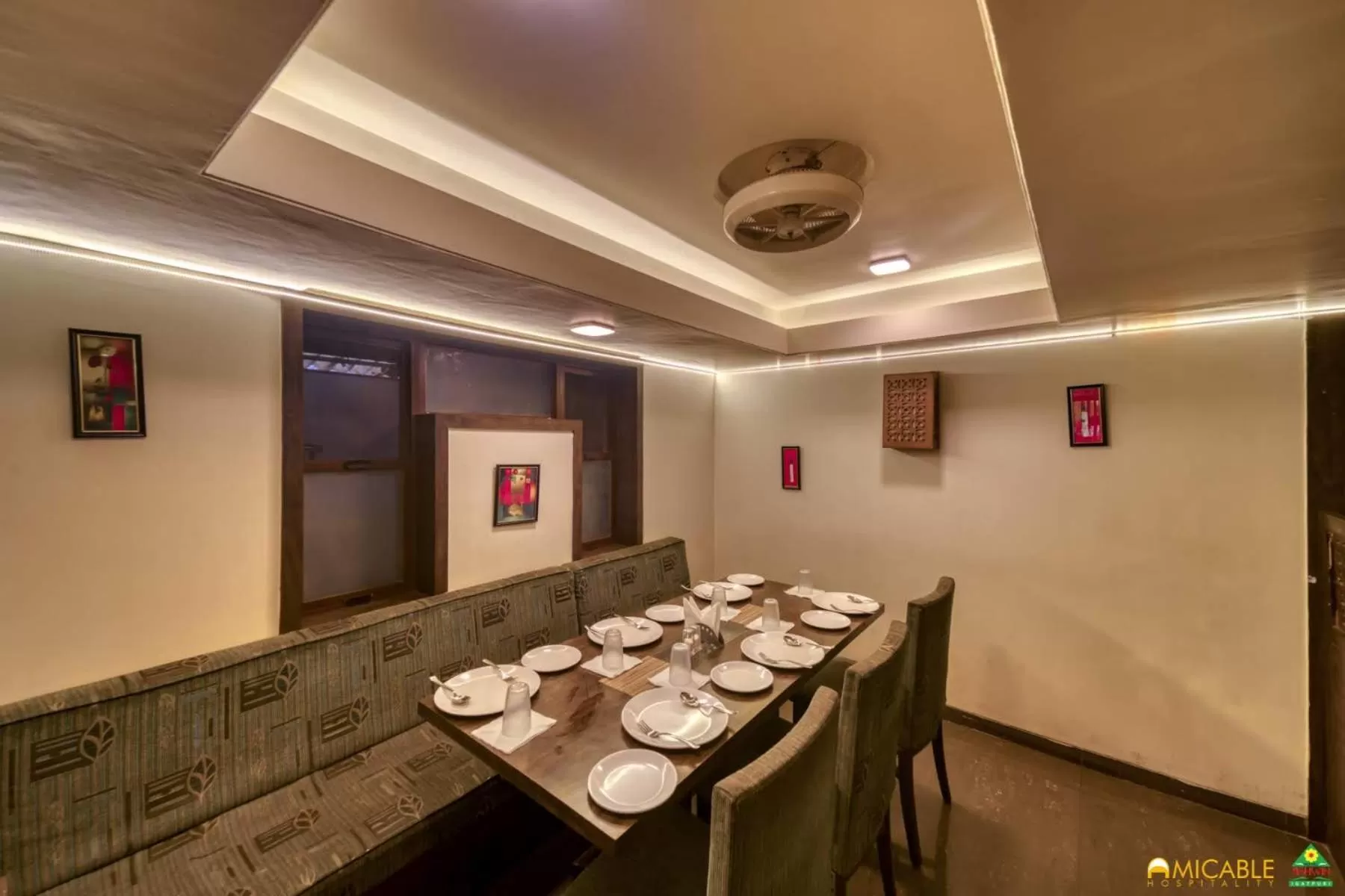 Restaurant/places to eat in Hotel Ashwin Igatpuri, Pure Veg & Jain Food