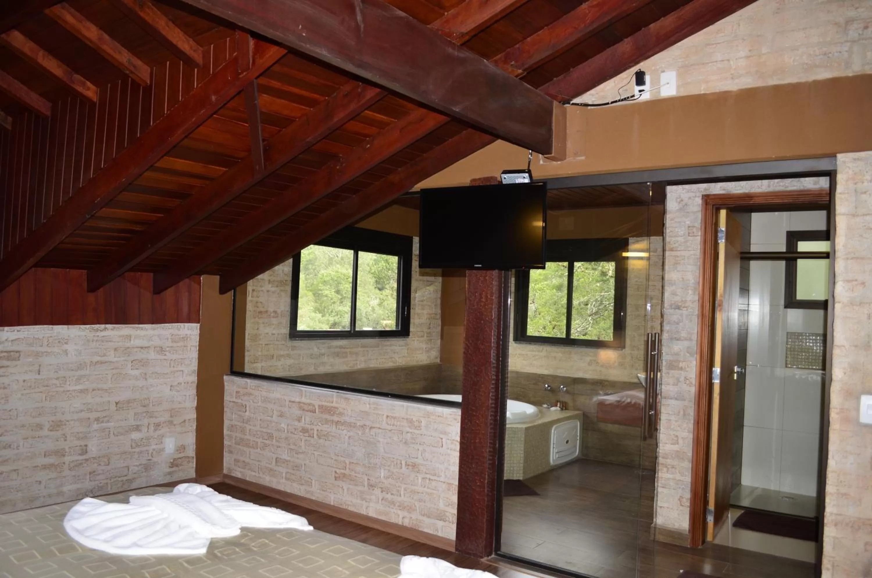 Hot Tub, Bed in Pousada Toca Da Coruja