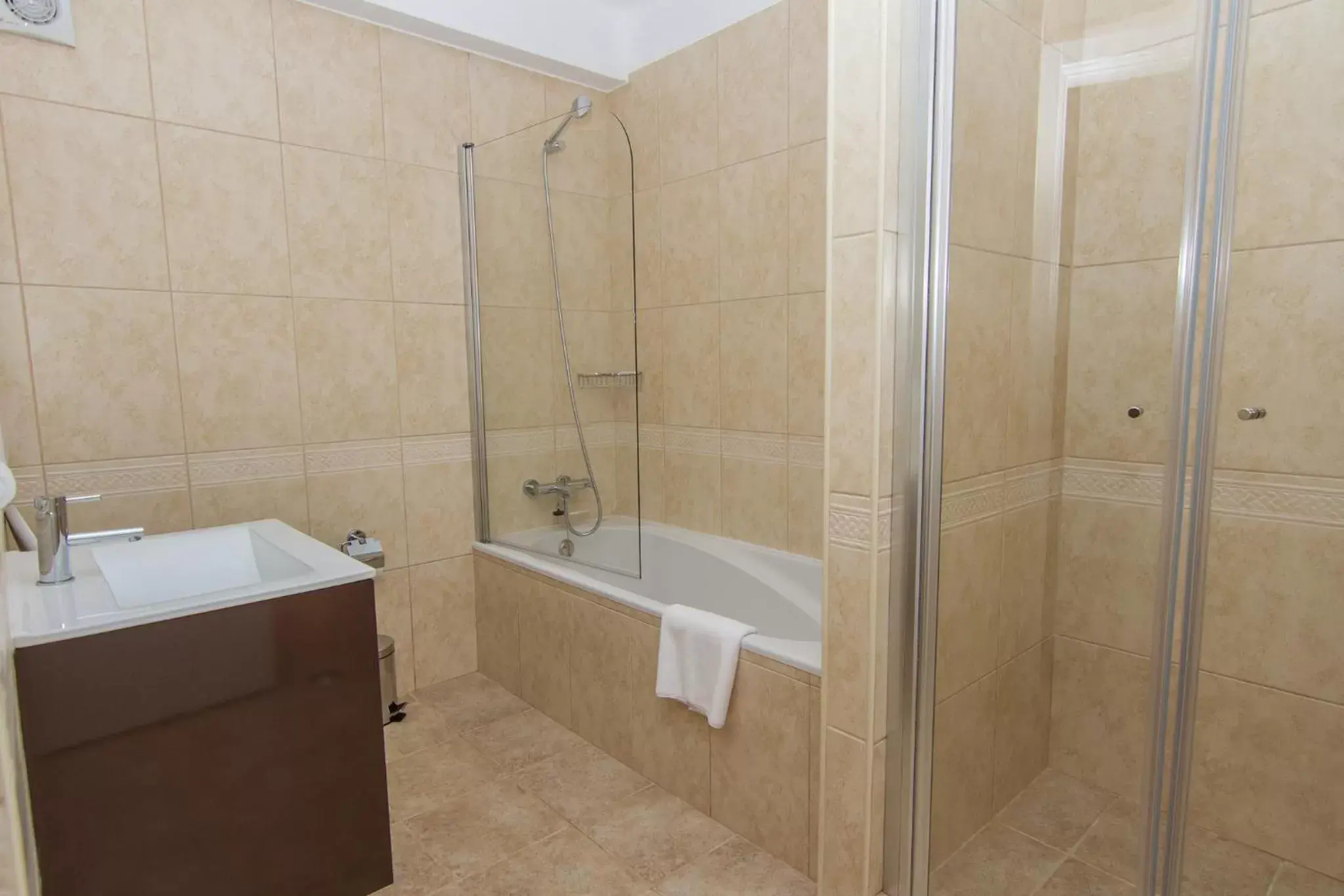 Bathroom in Pestana Gramacho Residences