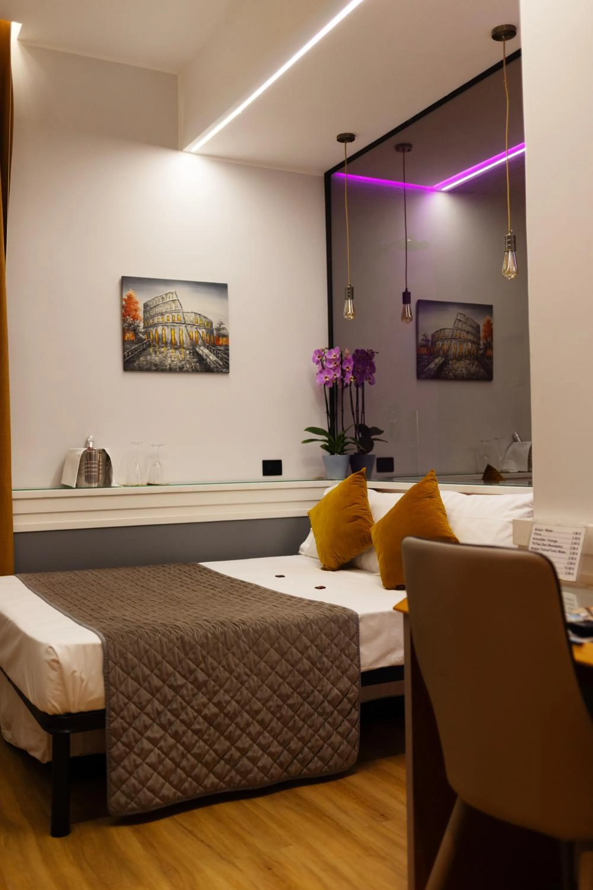 Bed in Hotel Giotto Flavia