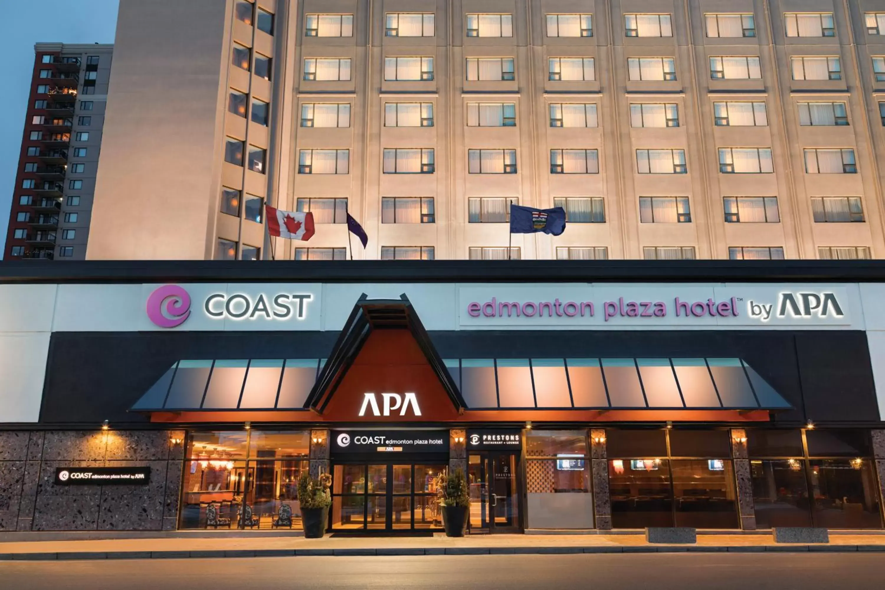 Property building in Coast Edmonton Plaza Hotel by APA Property building in Coast Edmonton Plaza Hotel by APA