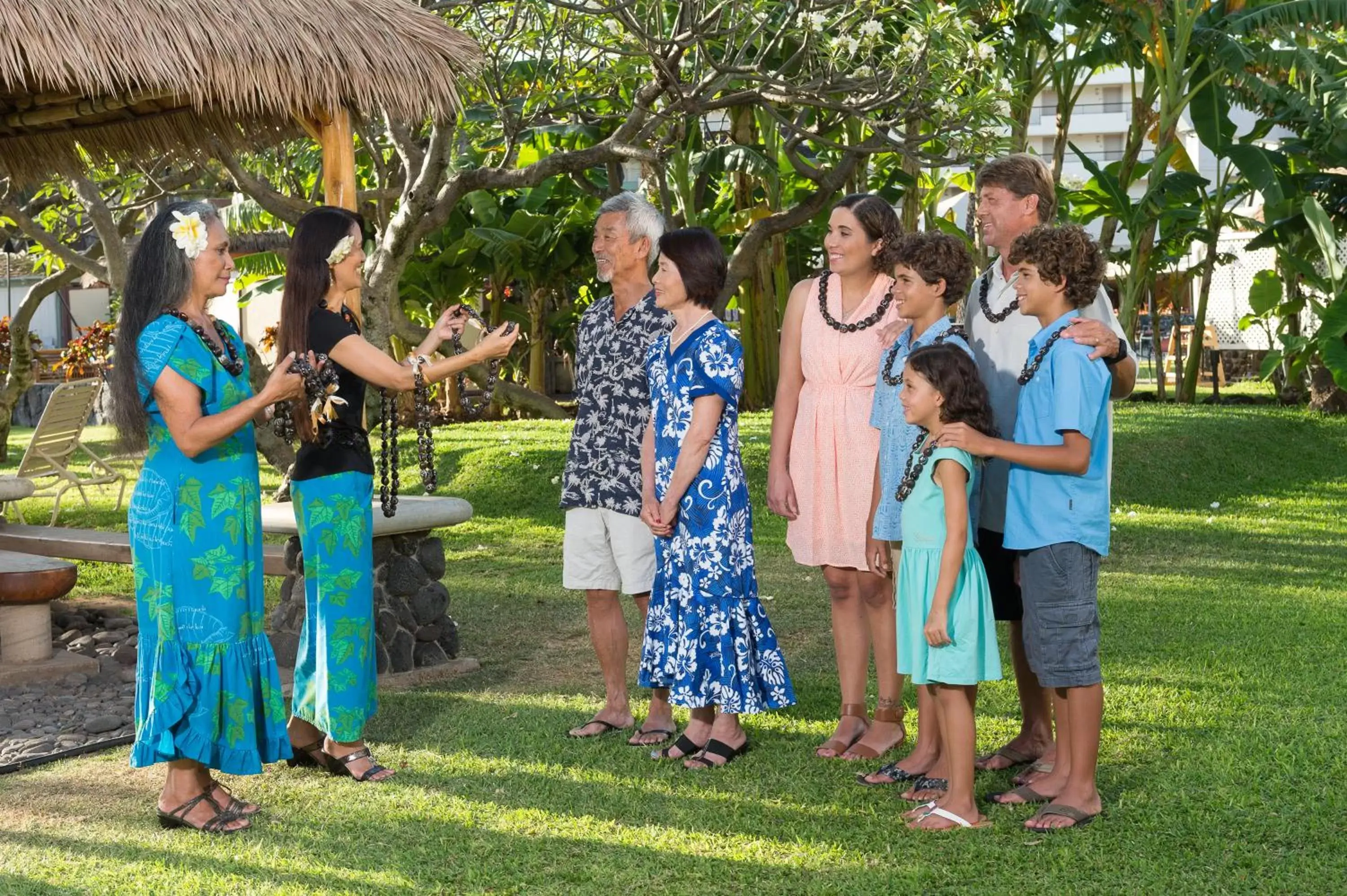 Staff, Family in OUTRIGGER Kāʻanapali Beach Resort