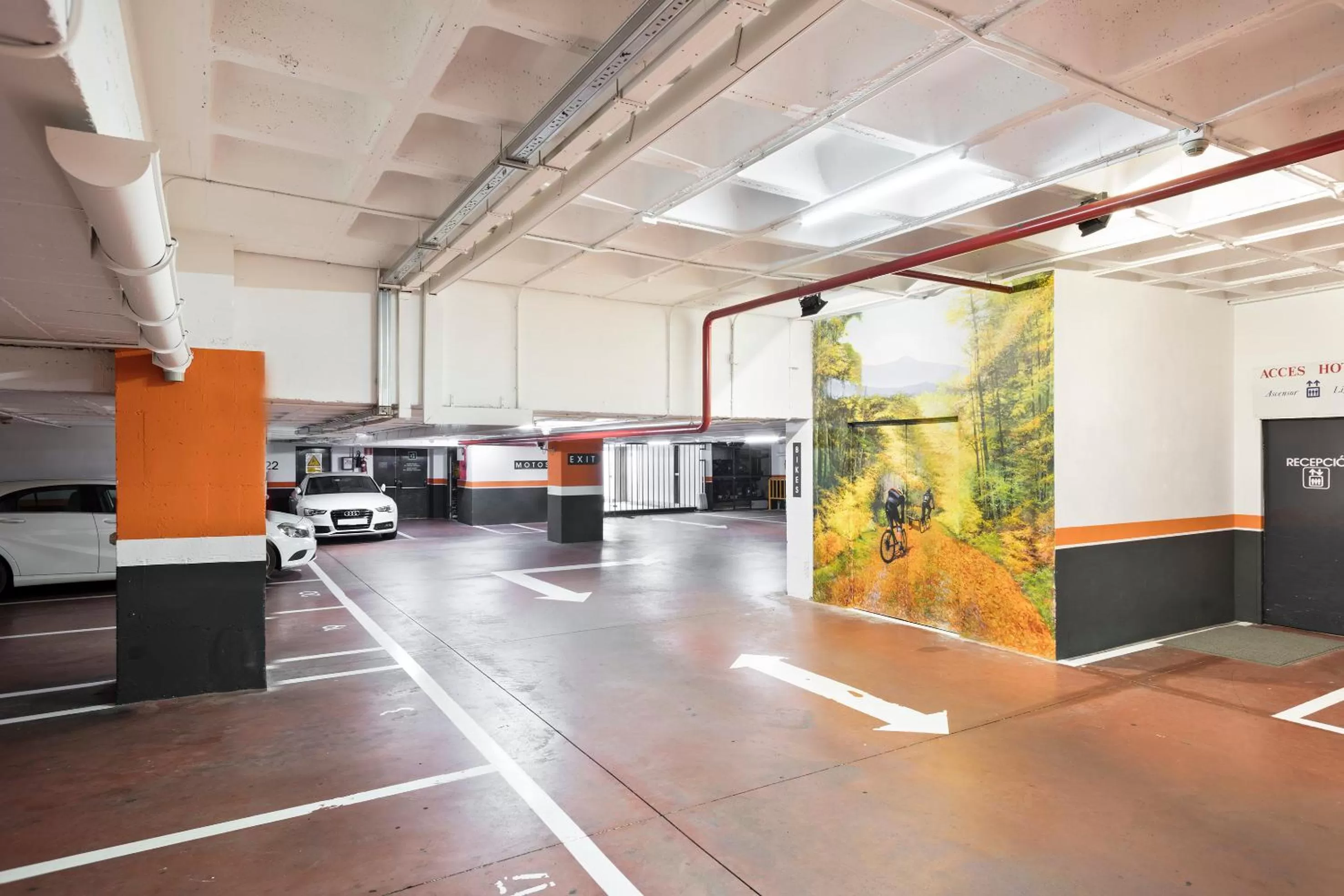 Area and facilities in Best Western Premier CMC Girona