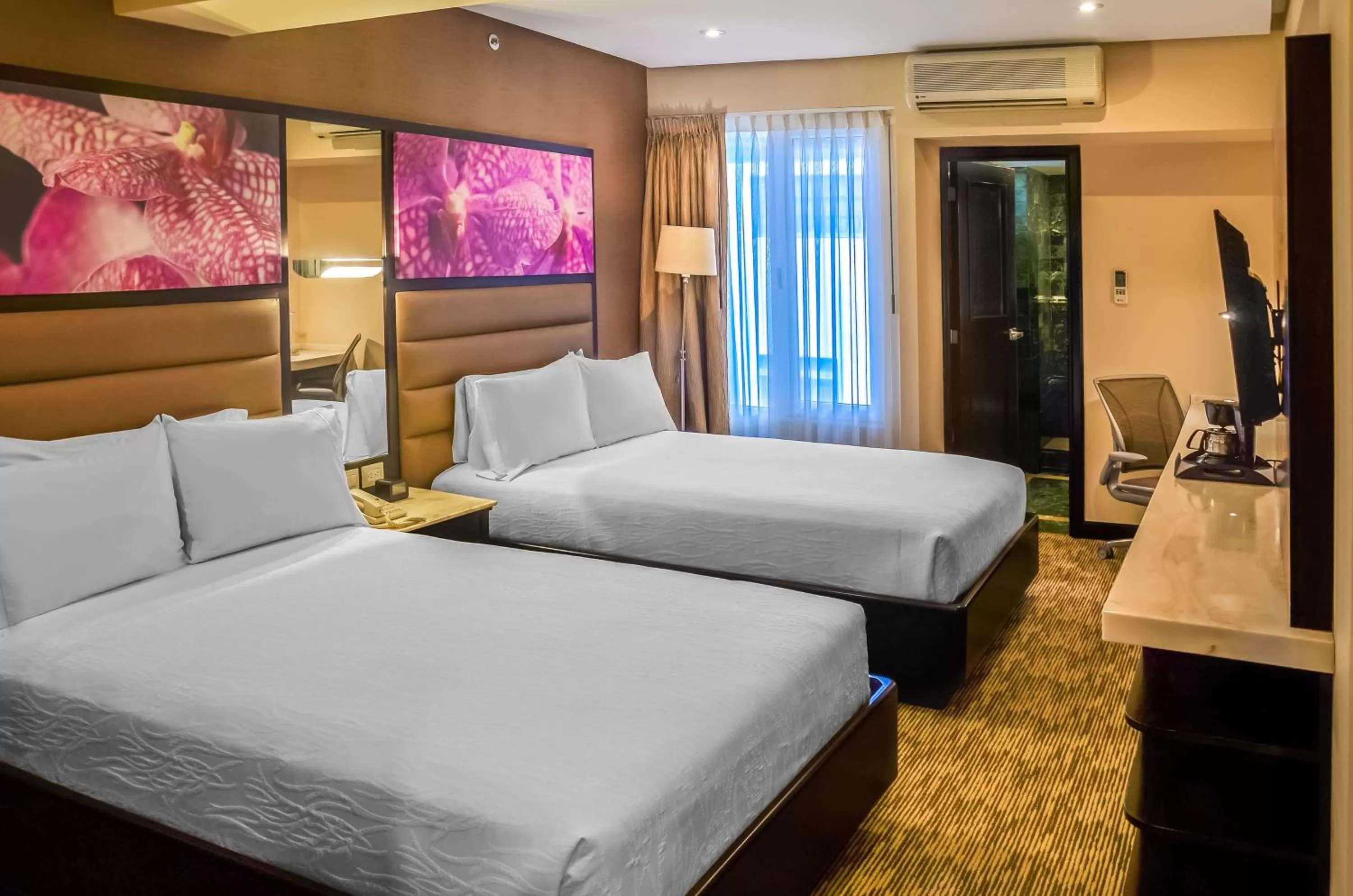 Bed in Hilton Garden Inn Guatemala City