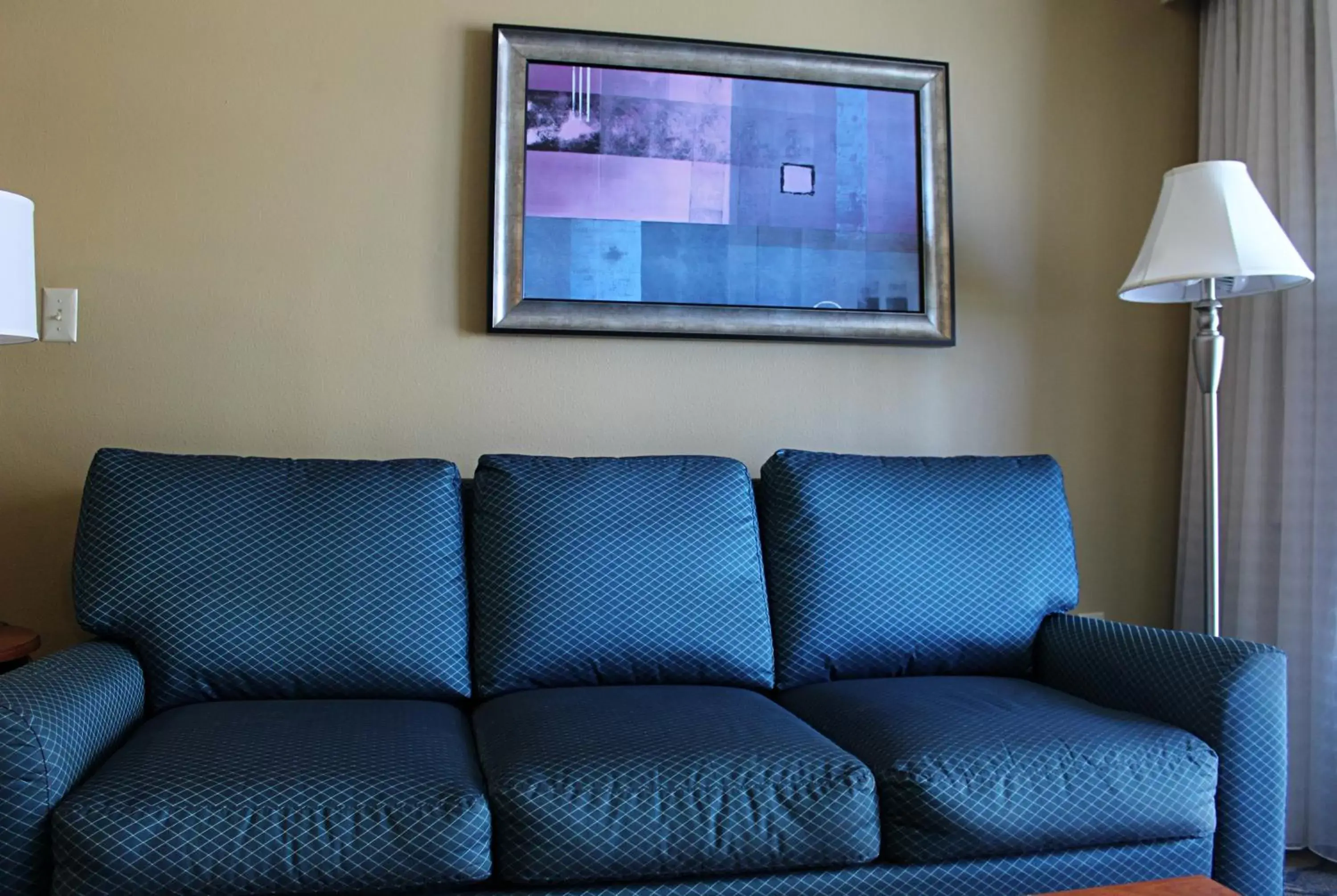 Living room, Seating Area in Daytona Beach Regency
