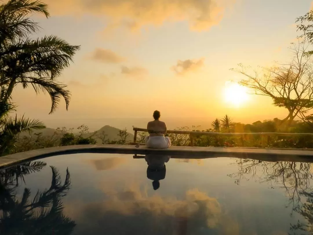 Sunrise/Sunset in El Mirador Glamping & Apartments & Woodhouse & Swimingpool