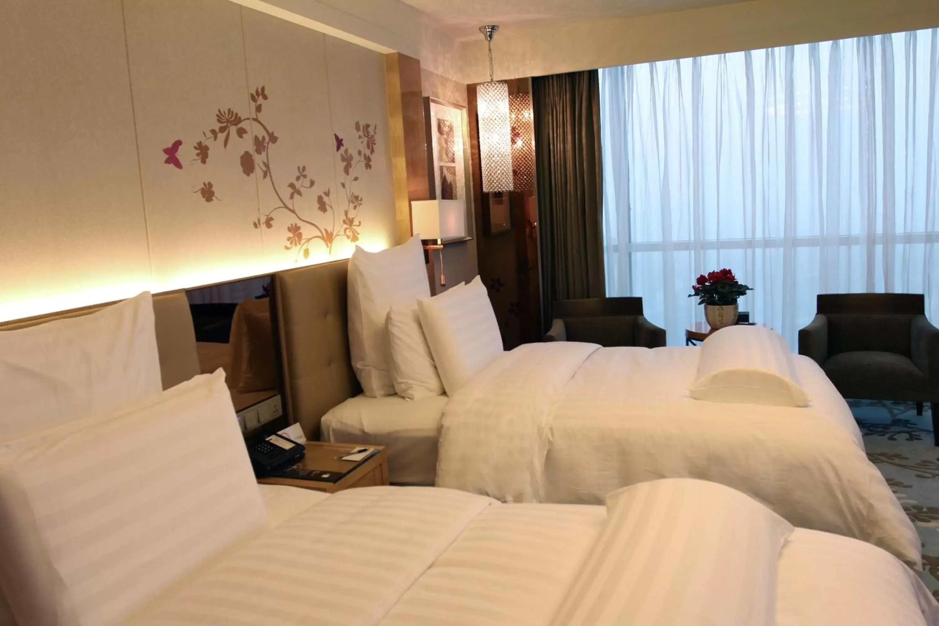 Bedroom, Bed in Pullman Linyi Lushang