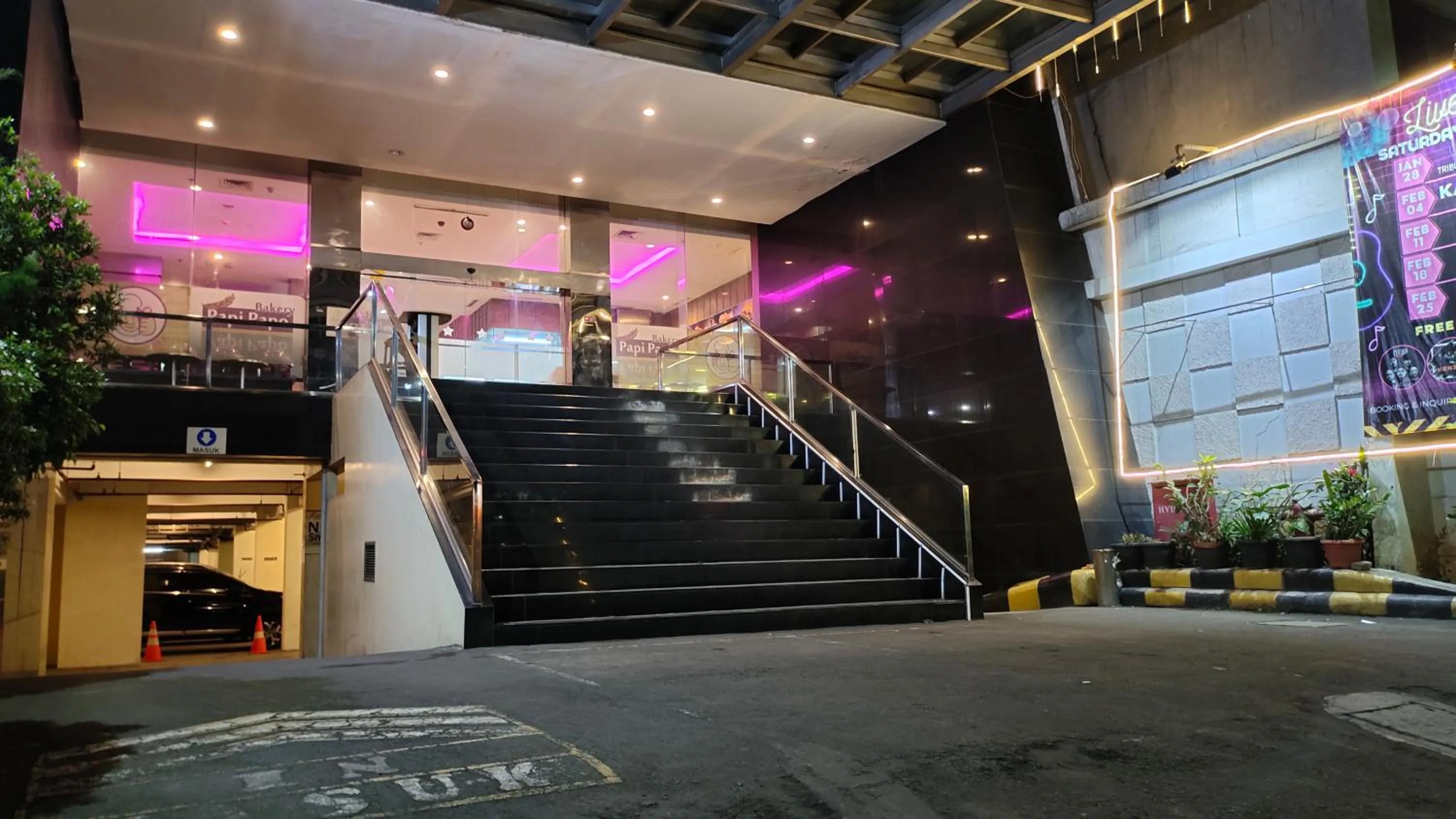 Property building in World Hotel Jakarta - Bandengan