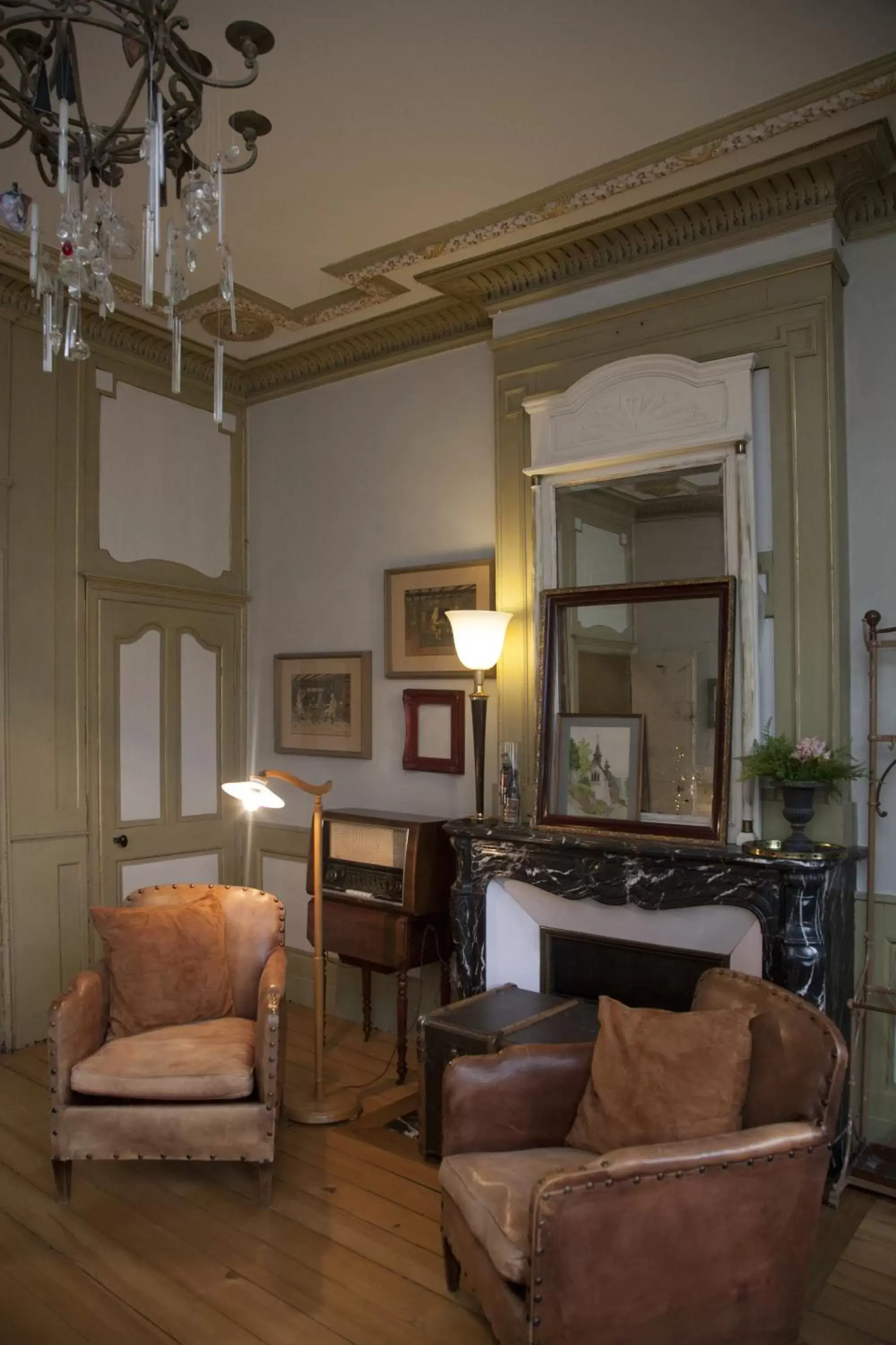 Photo of the whole room, Seating Area in La Maison d'A Côté