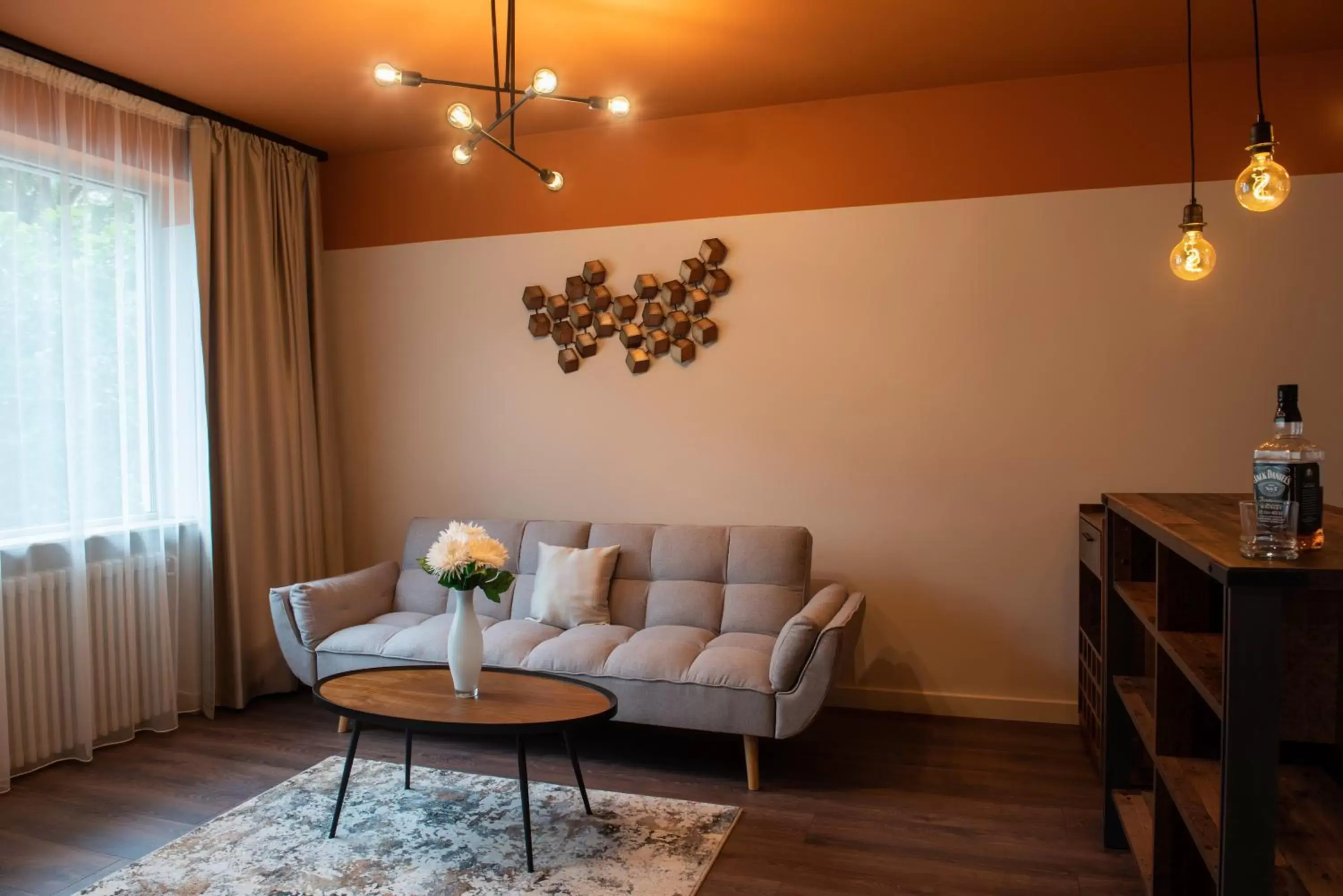 Living room, Seating Area in Bucharest Comfort Suites Hotel