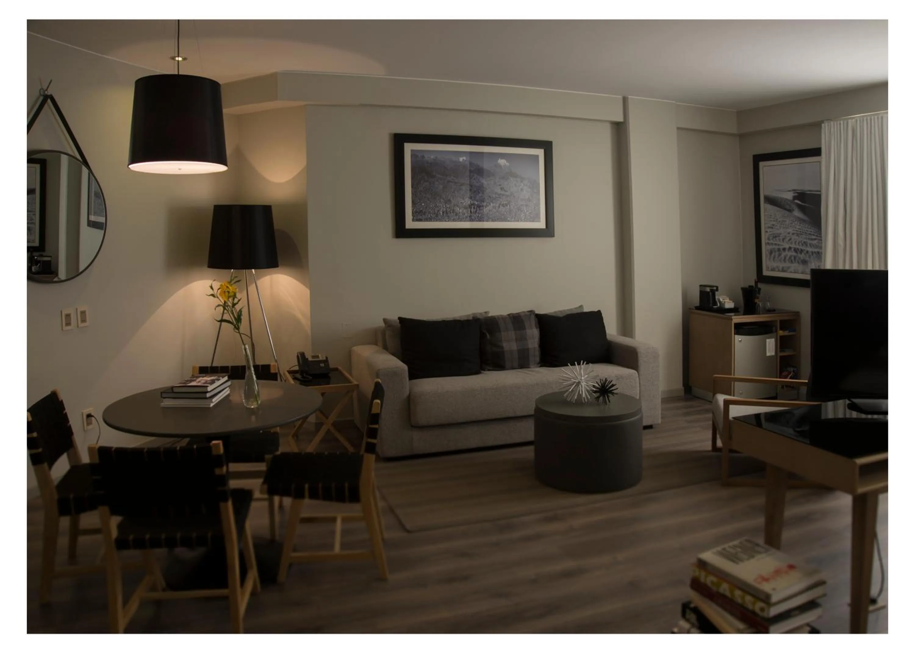 Dining area in Casa Grande Suites