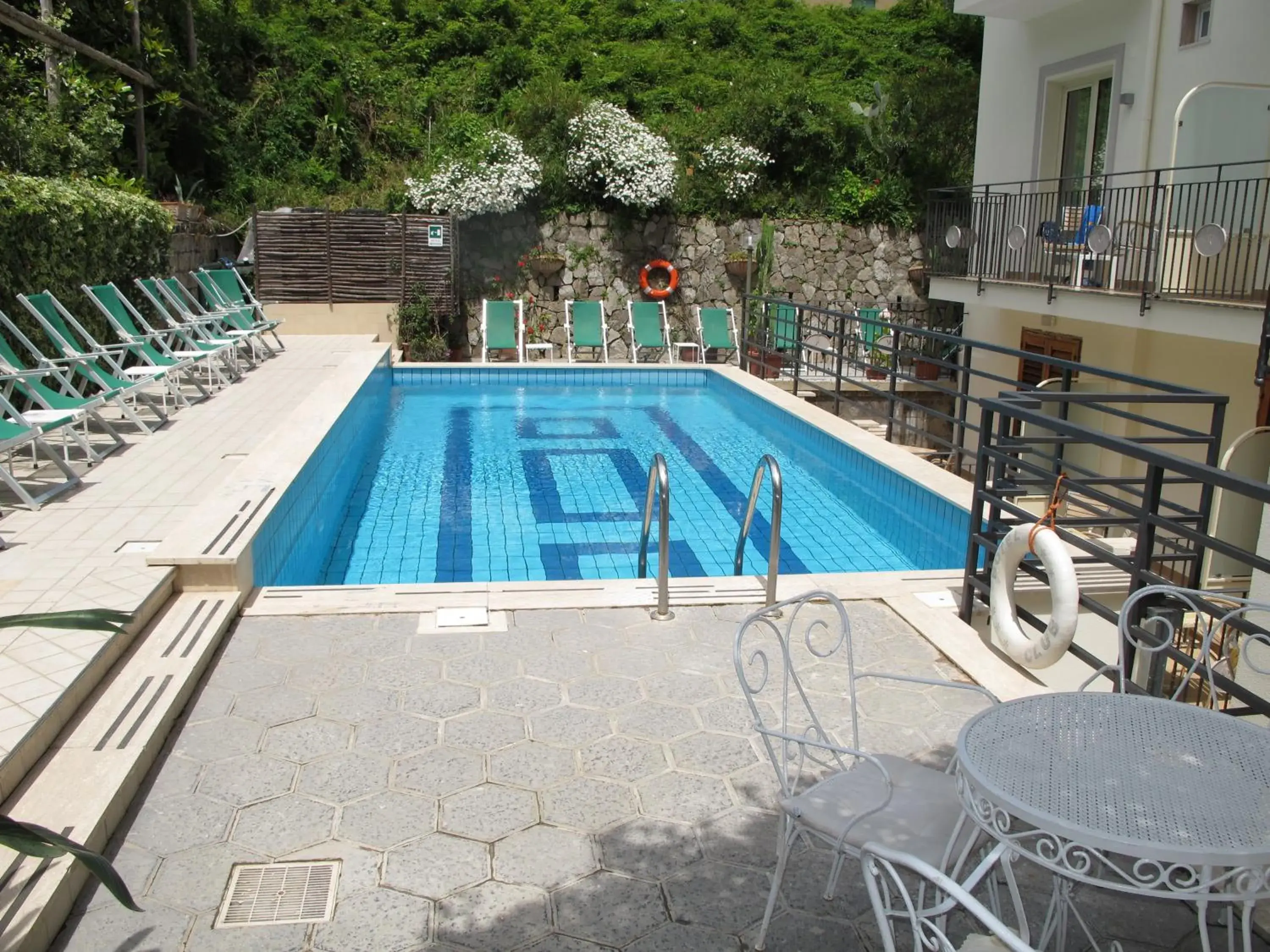 Swimming pool in Hotel Club