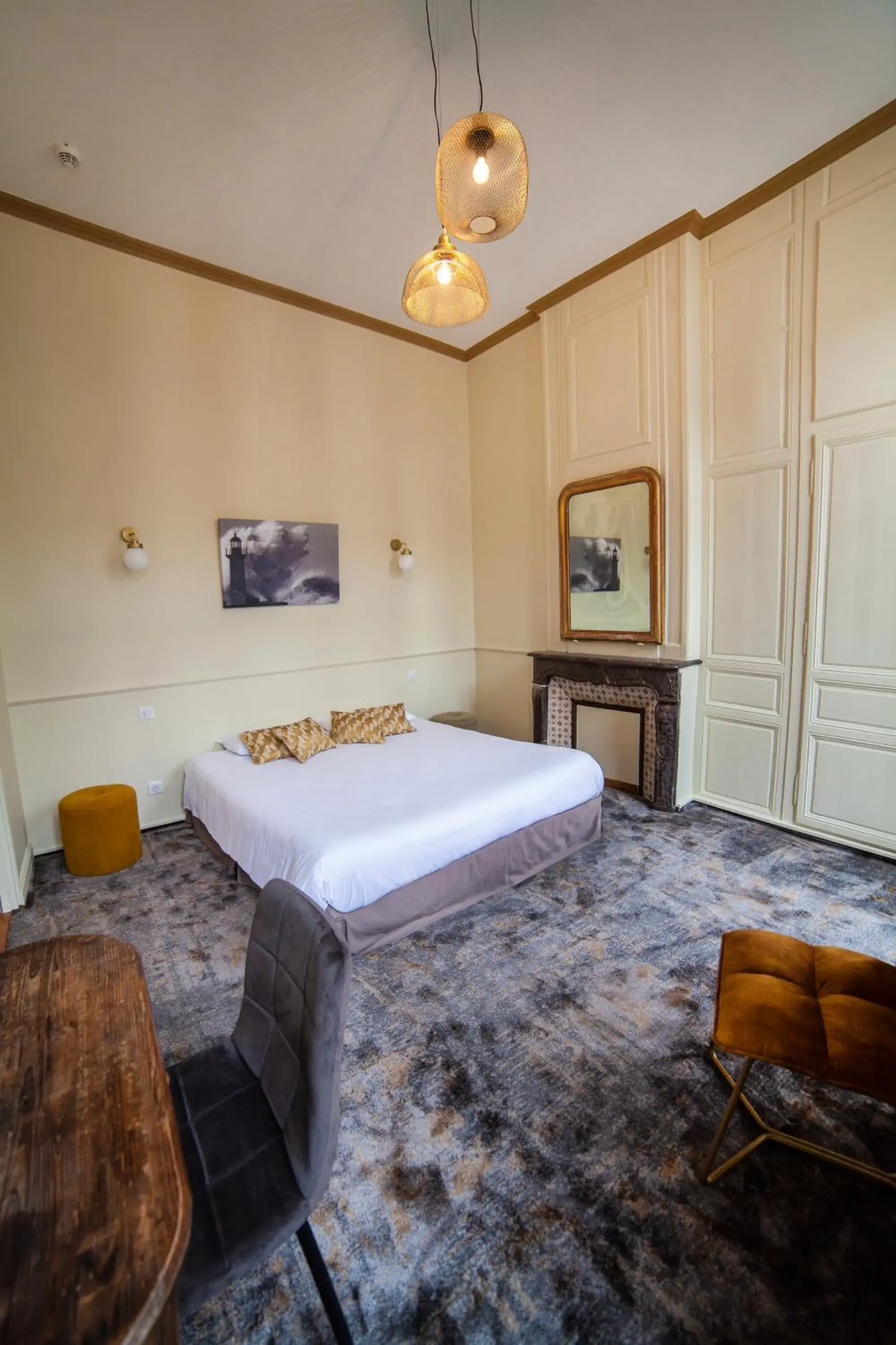 Bed in Logis Les Hauts de Montreuil / Le Patio
