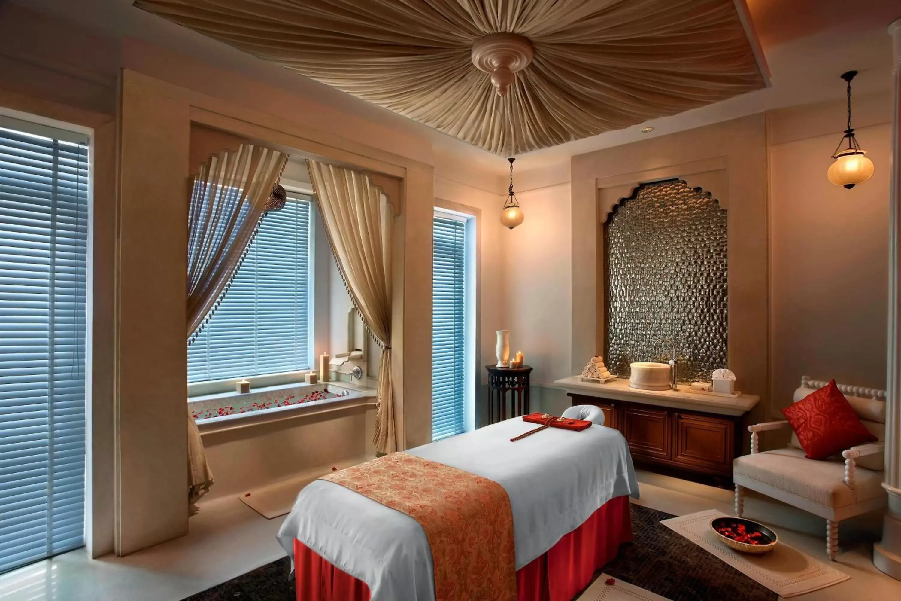 Spa and wellness centre/facilities in ITC Mughal, A Luxury Collection Resort & Spa, Agra