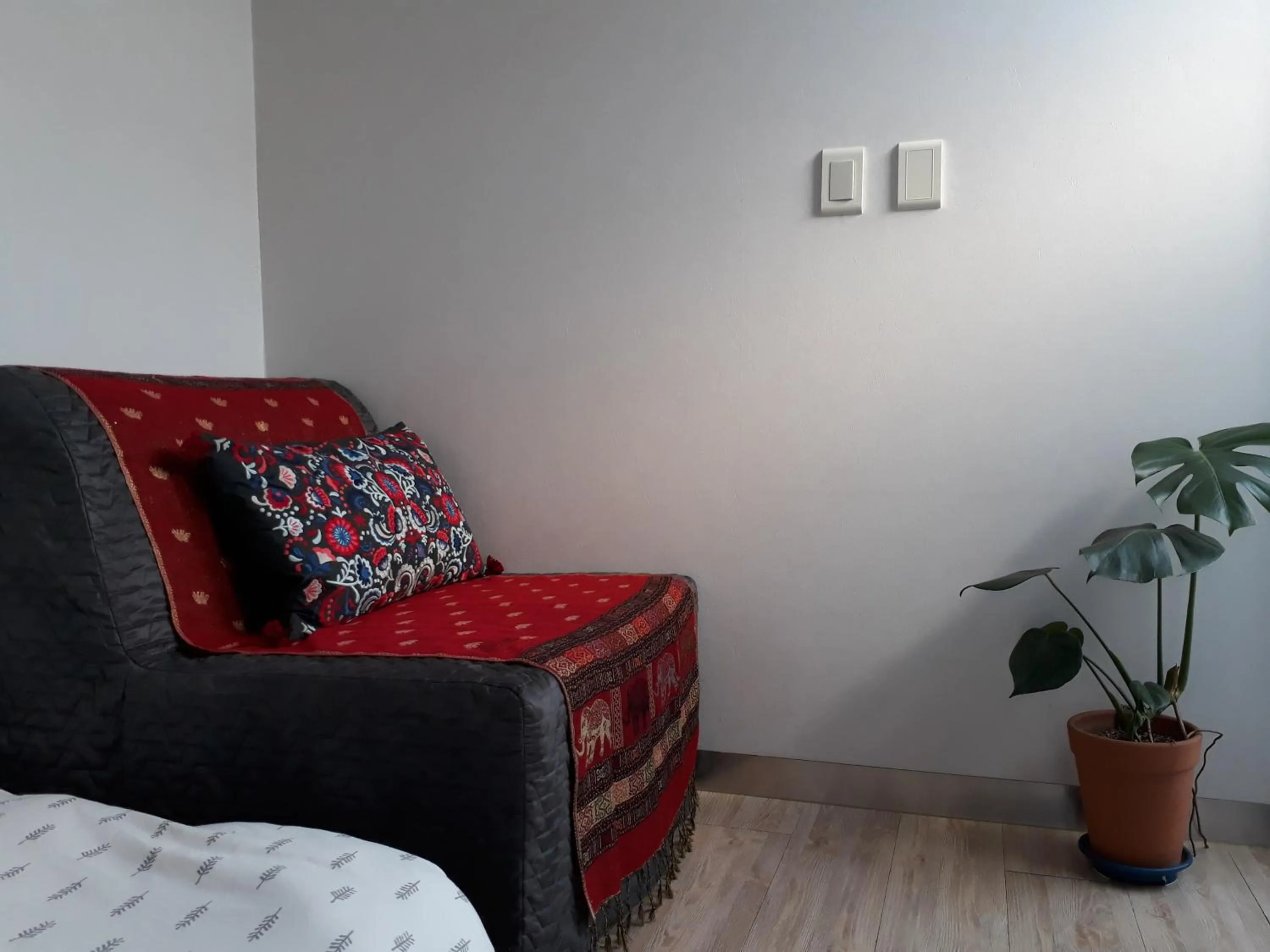 Bedroom, Bed in Inside Busan Hostel