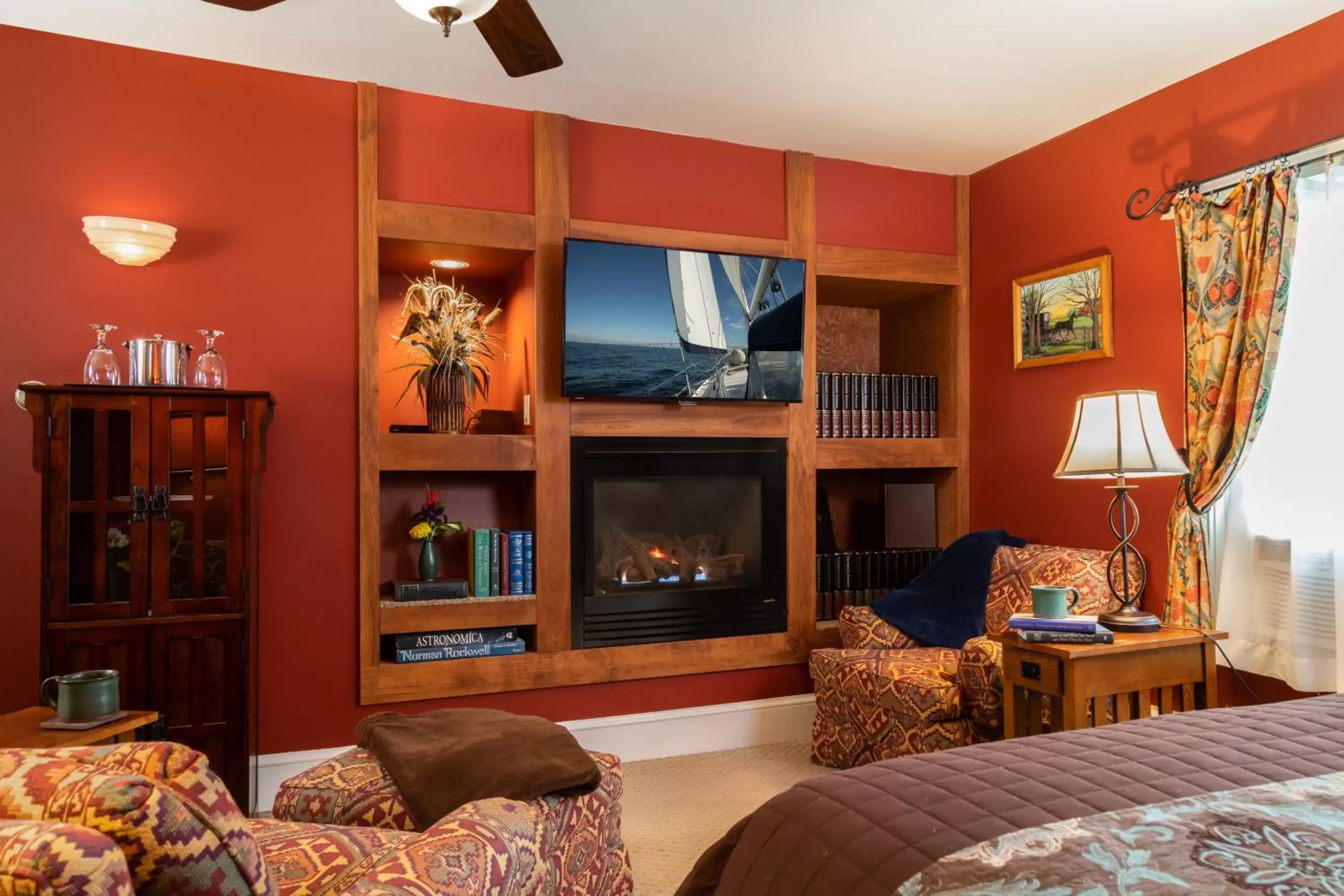 Seating Area in Lake Pointe Inn