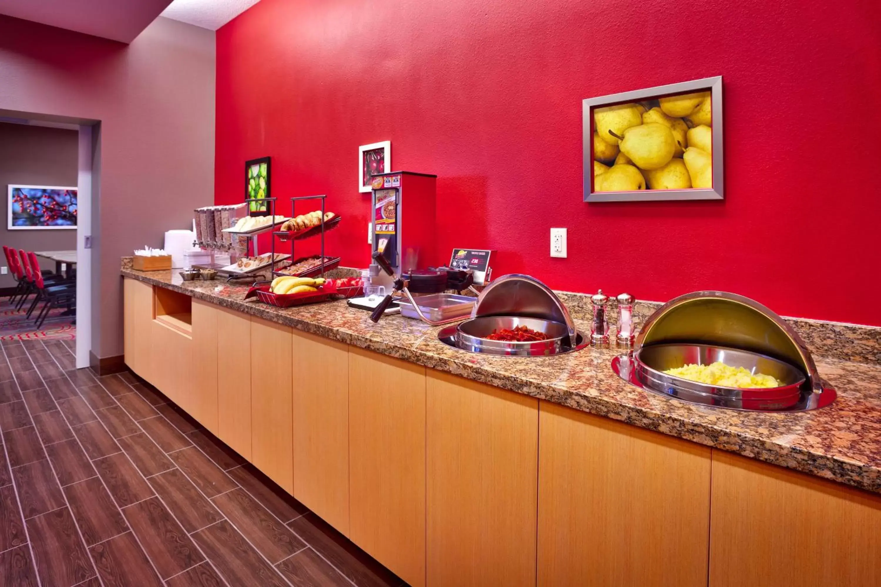 Breakfast, Food in TownePlace Suites by Marriott Salt Lake City-West Valley