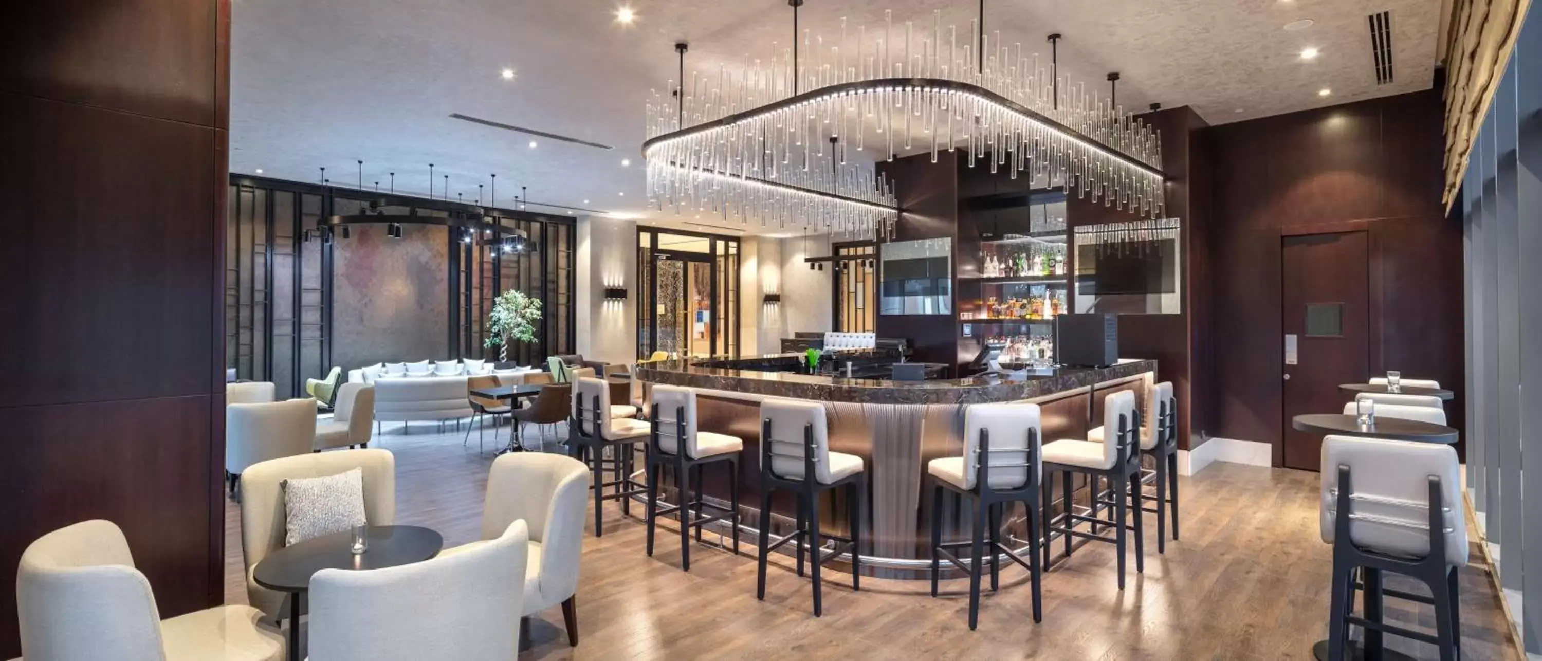 Lounge or bar in Hilton Istanbul Bakirkoy Lounge or bar in Hilton Istanbul Bakirkoy