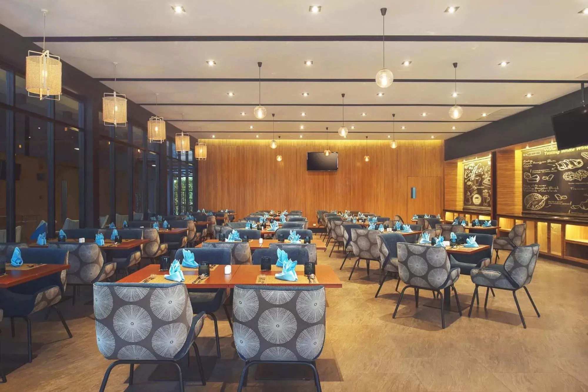 Restaurant/places to eat in Mida De Sea Hua Hin - SHA PLUS Restaurant/places to eat in Mida De Sea Hua Hin - SHA PLUS