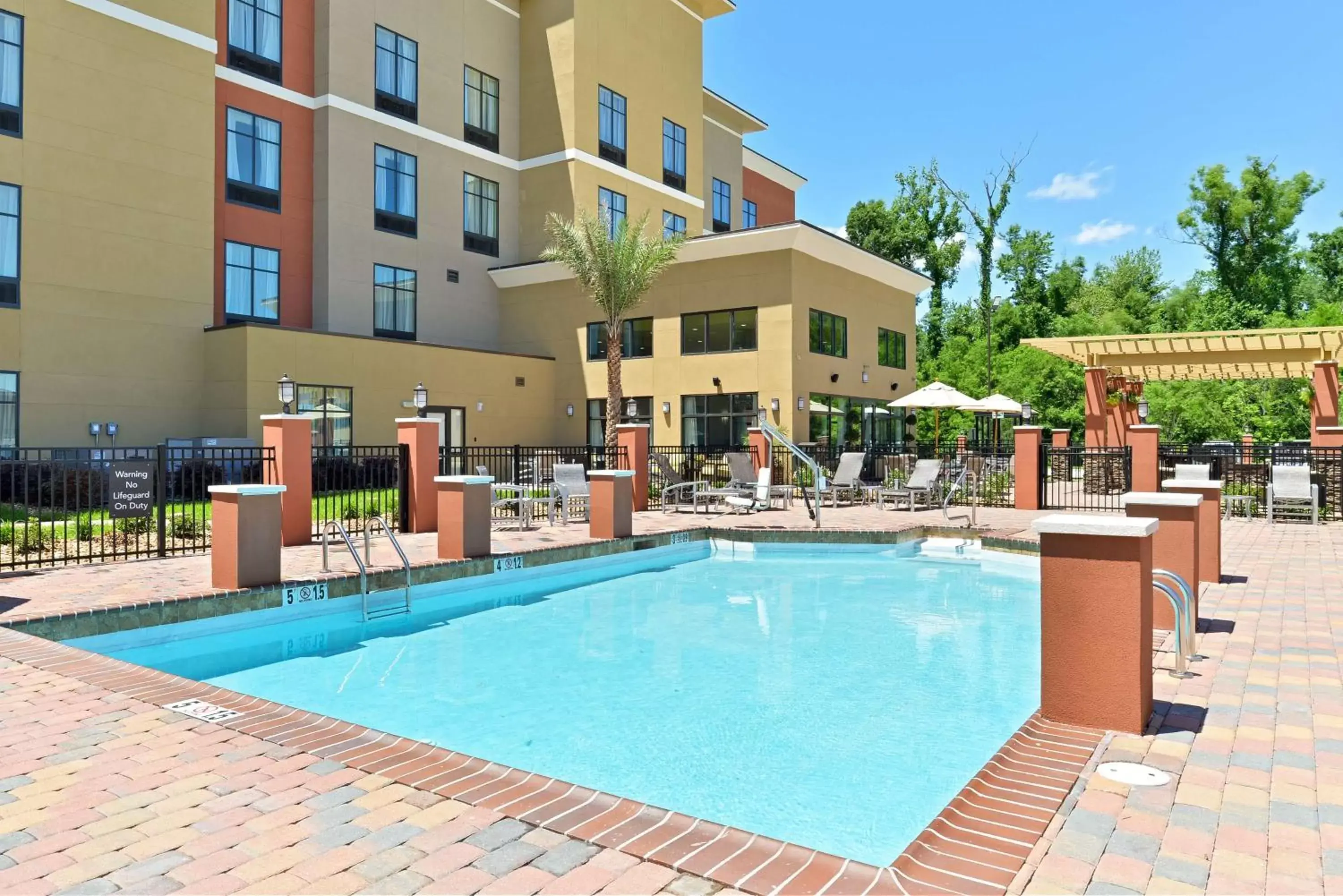 Pool view in Homewood Suites by Hilton Houma Pool view in Homewood Suites by Hilton Houma