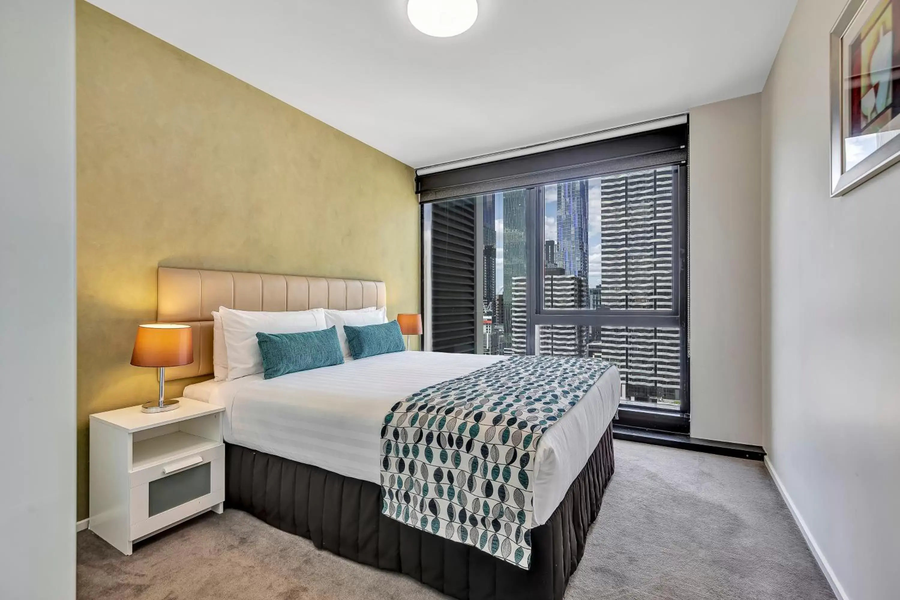 Bed in Pegasus Apart-Hotel