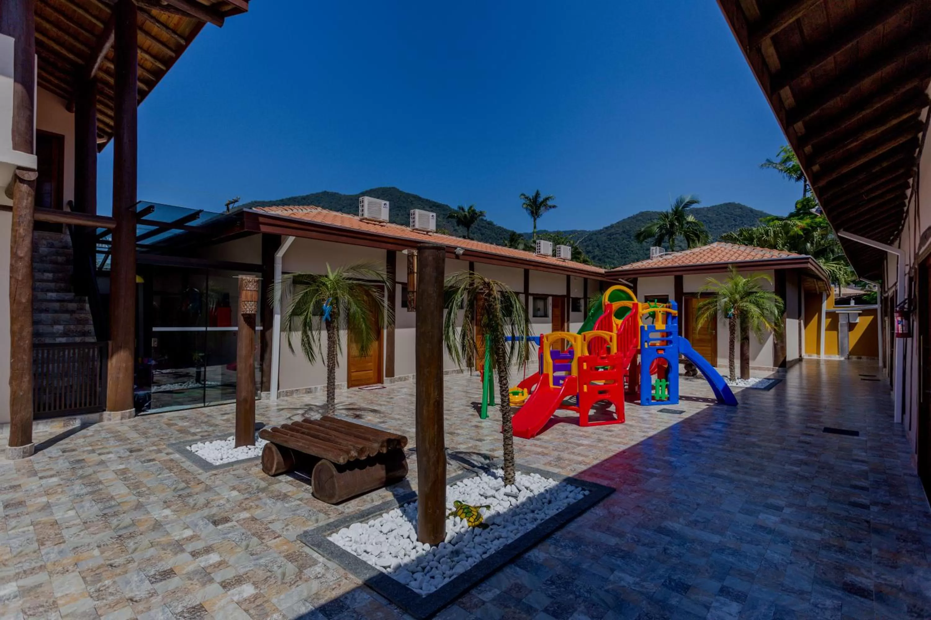 Children play ground in Pousada Chalés do Julião