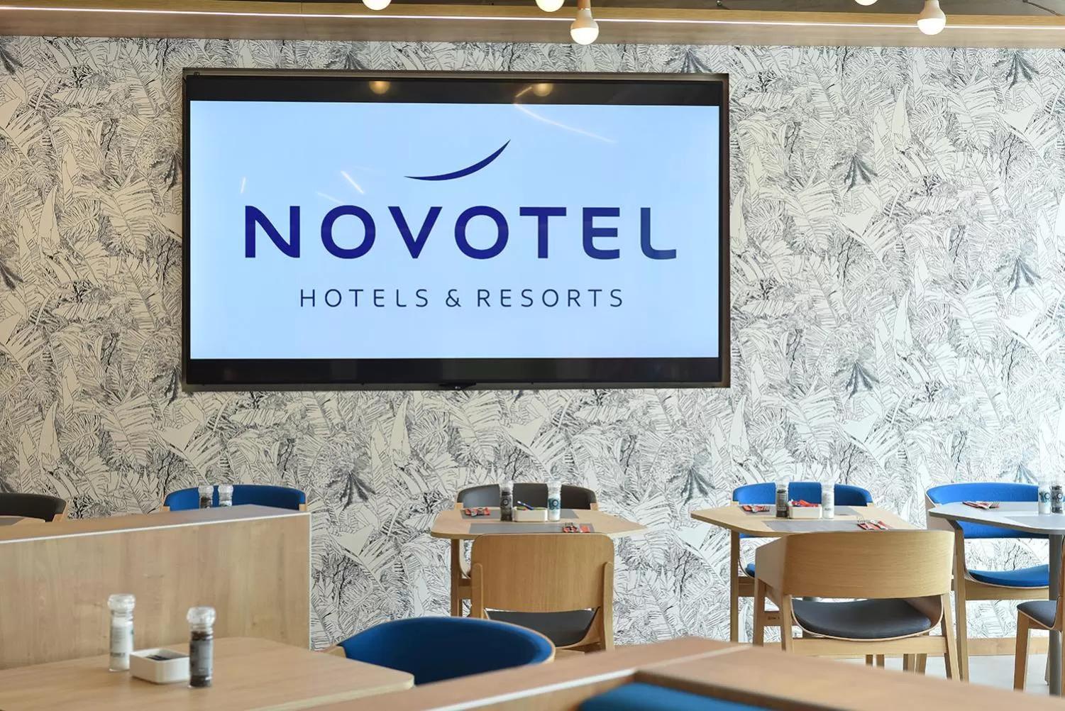 Decorative detail in Novotel Wavre Brussels East